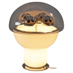 Selenova Postmoderne Tischlampe mit Glaskugel aus hellblauem Glas und Perspex 