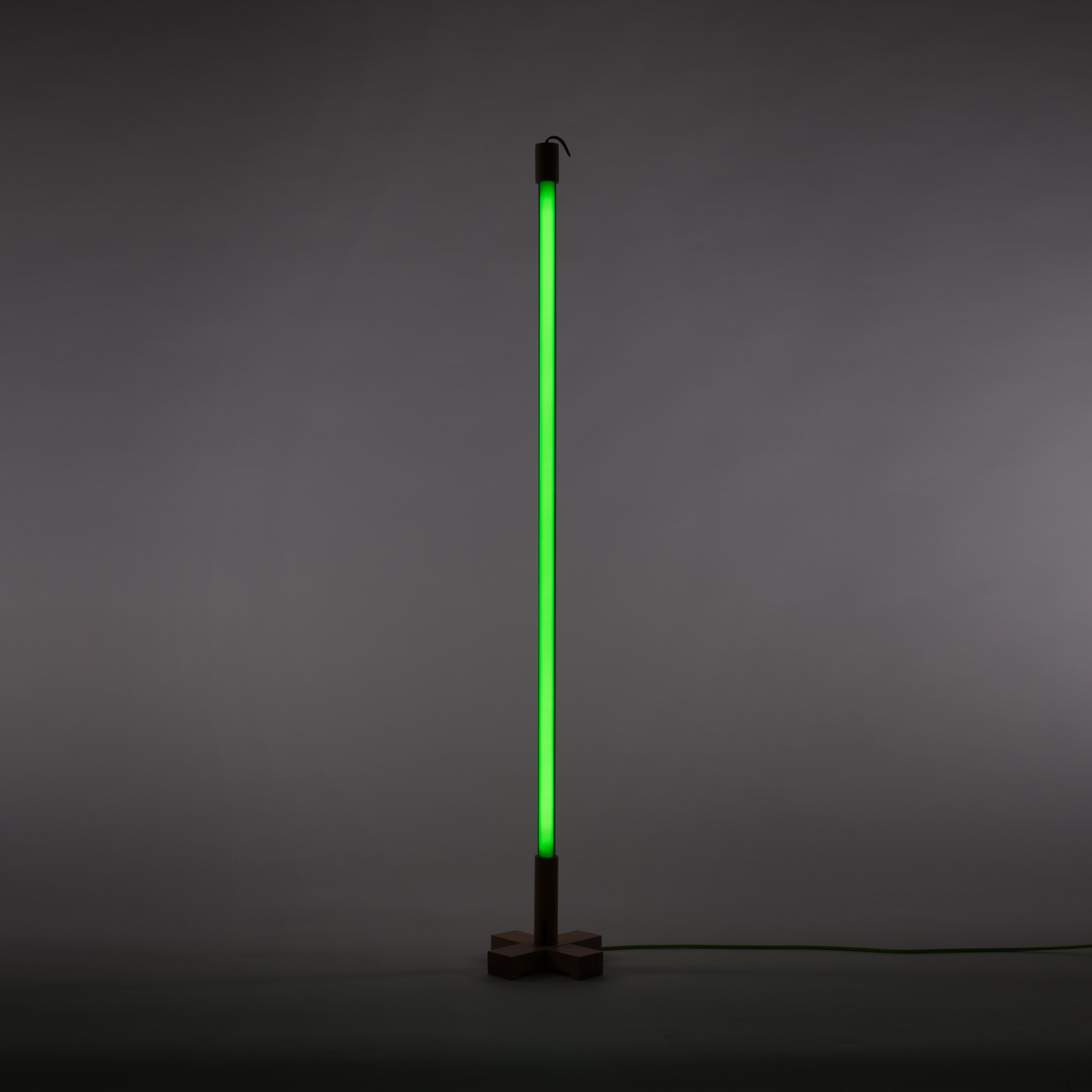 Seletti „Linea“ Multiuse LED-Leuchte in Grün im Zustand „Neu“ im Angebot in Doral, FL