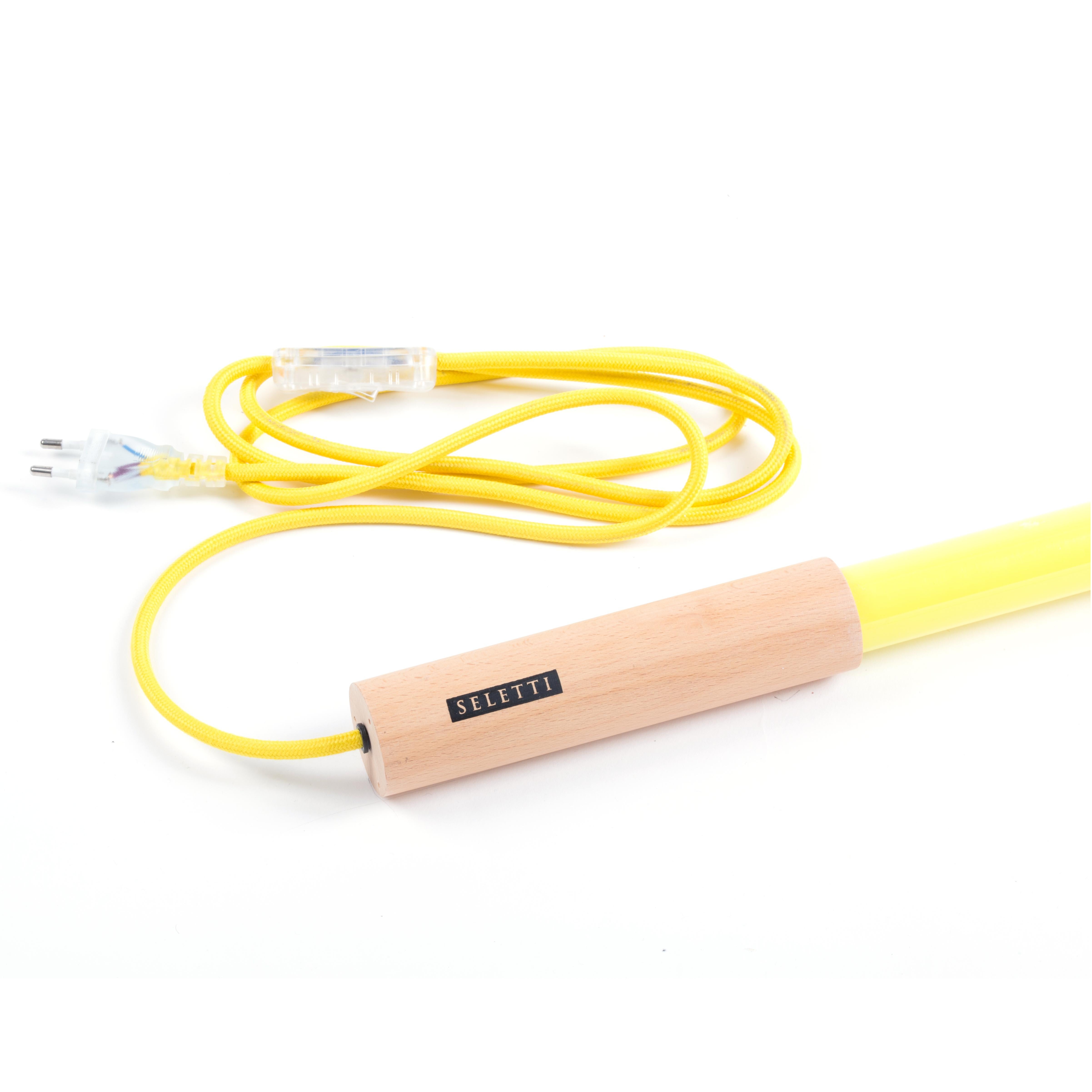 Lampe à LED multiuse « Linea » de Seletti en jaune en vente 2