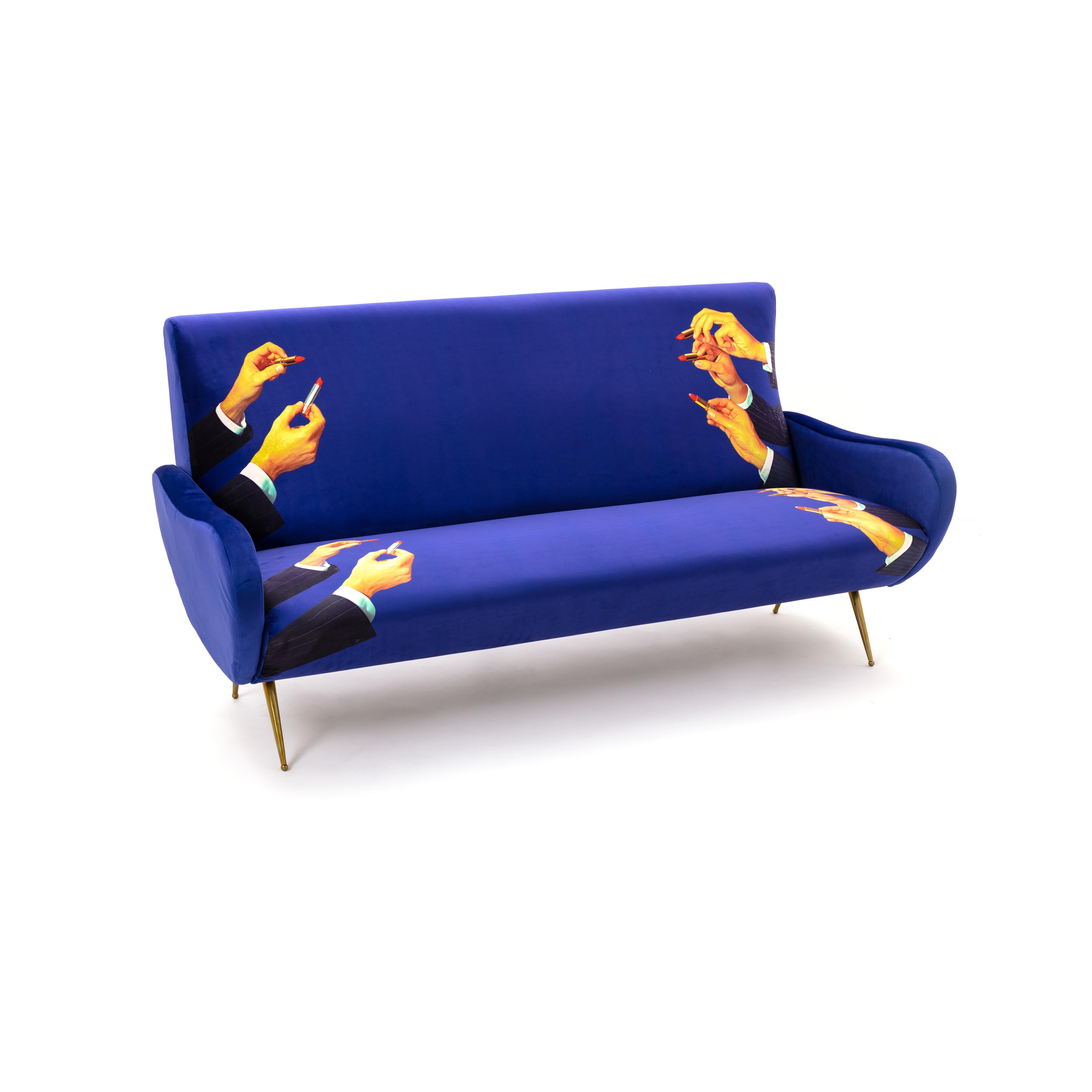 seletti lipstick couch