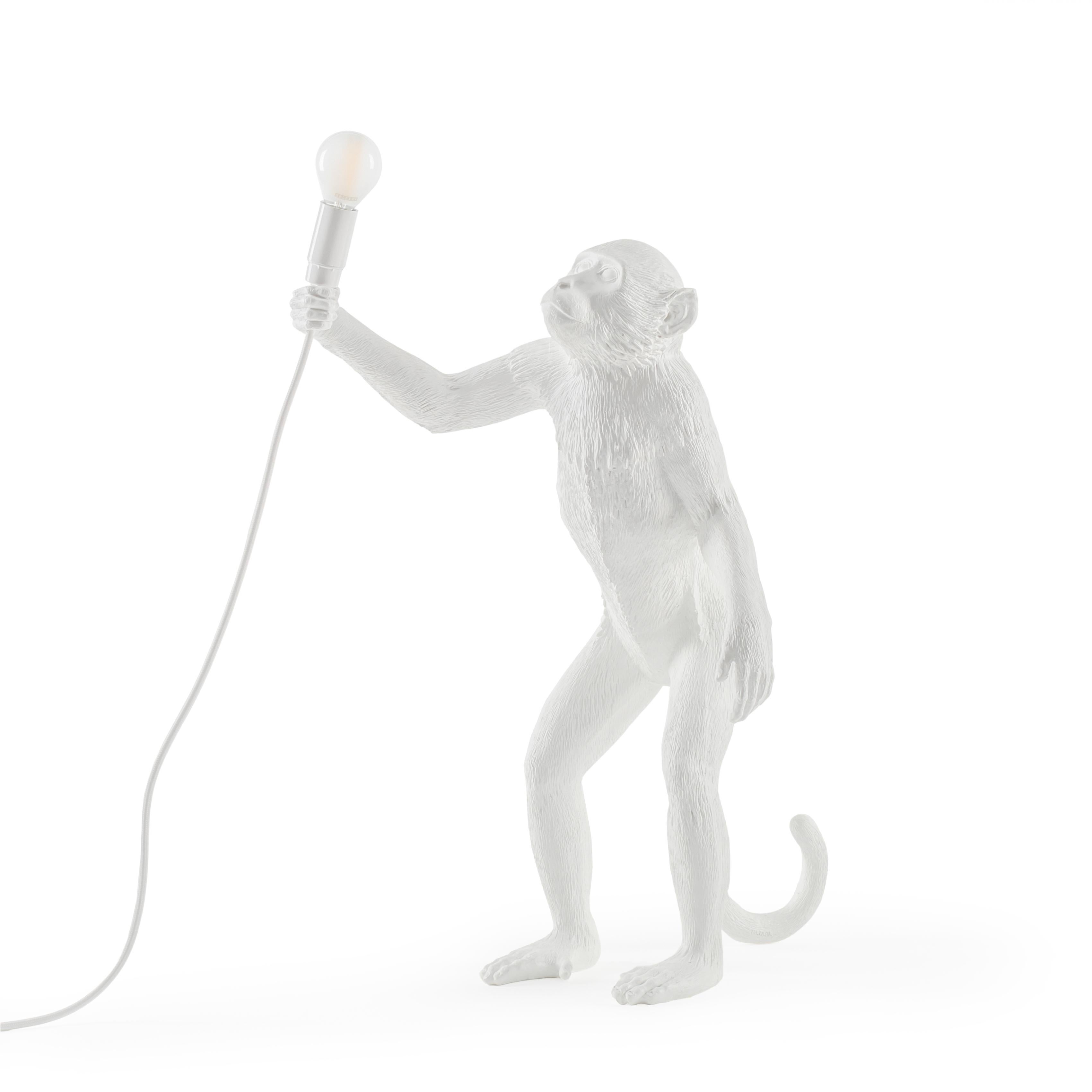 Seletti „“Outdoor White Standing Monkey Lamp““, Harzlampe im Angebot 3