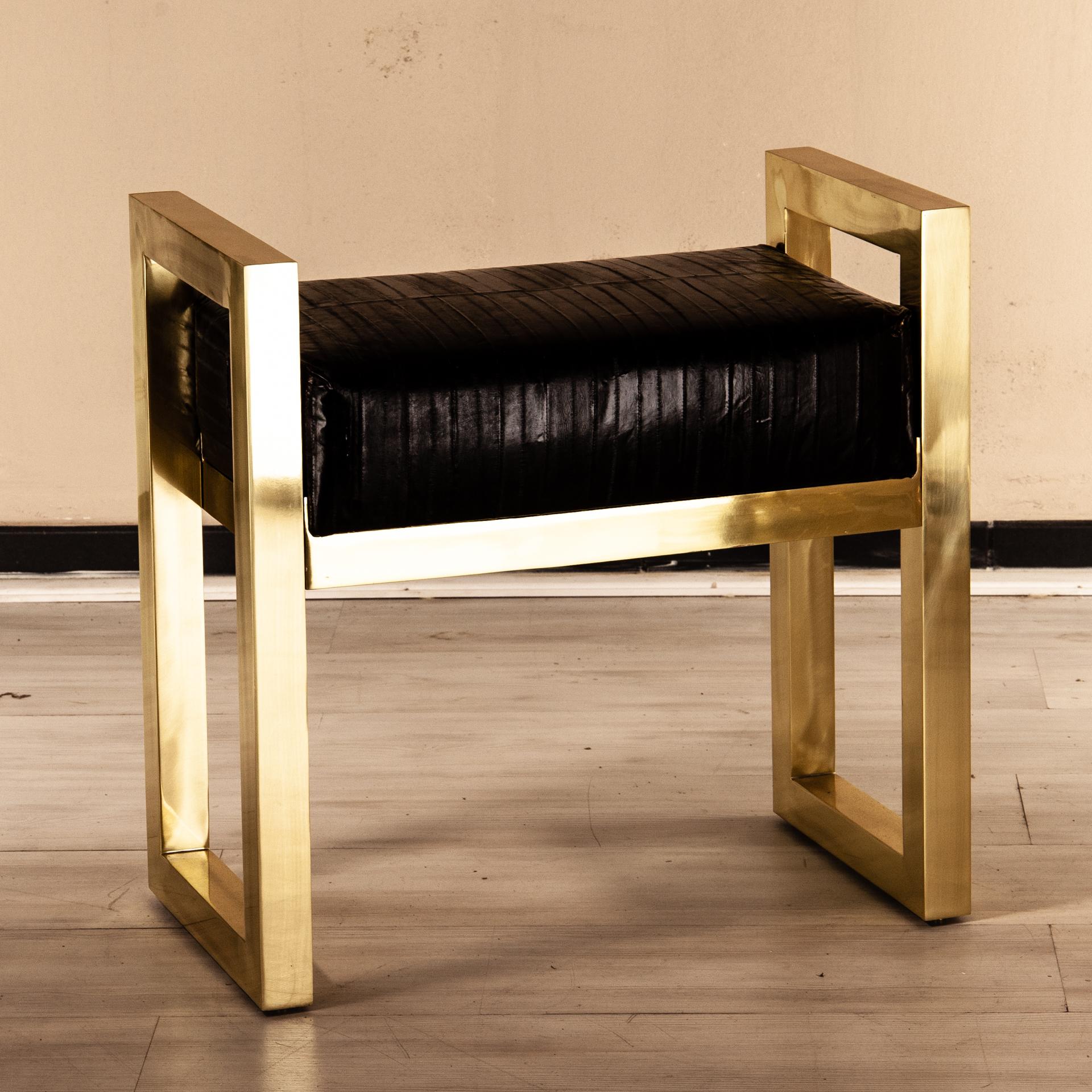 Selezioni Domus Florence Bench Stool Agrife Solid Brass and Natural Eel Leather For Sale 7