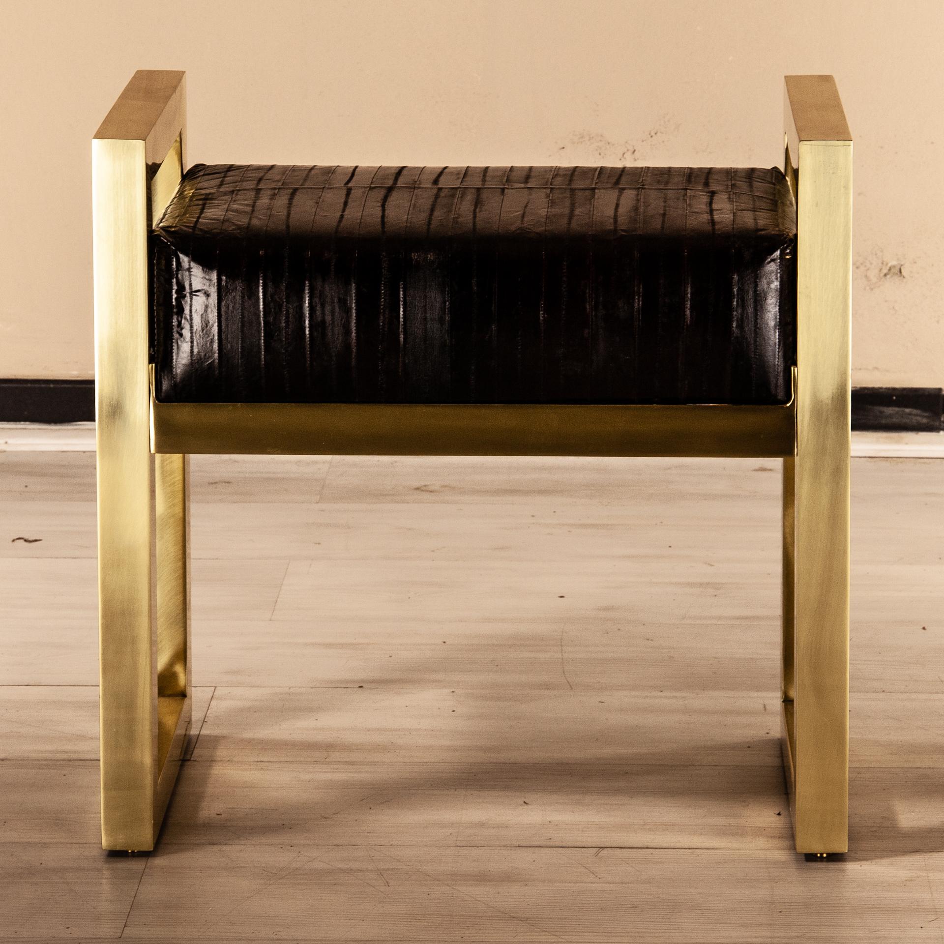 Selezioni Domus Florence Bench Stool Agrife Solid Brass and Natural Eel Leather For Sale 2