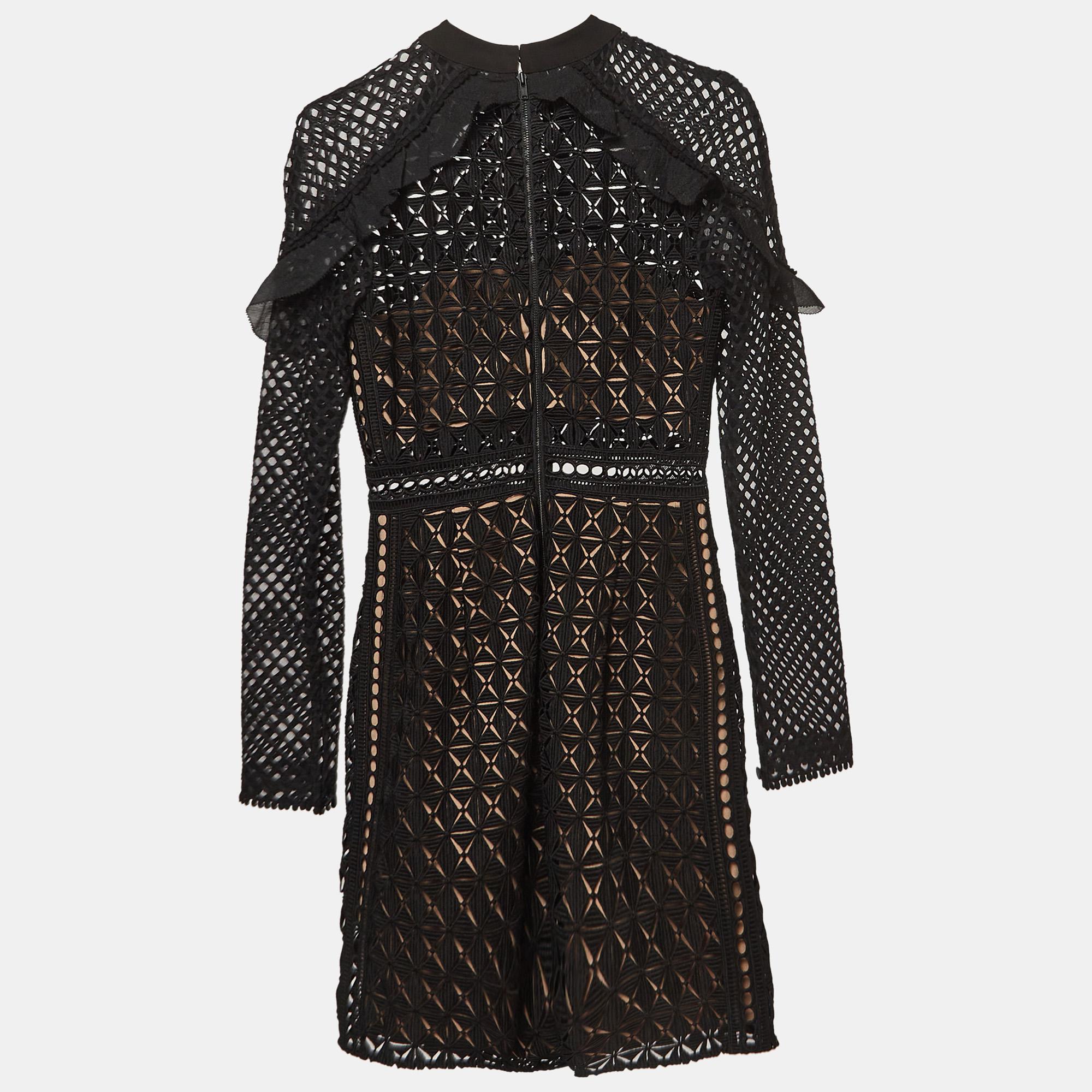 Exhibit a stylish look by wearing this beautiful designer dress. Tailored using fine fabric, this dress has a chic silhouette for a framing fit. Style the creation with chic accessories and pumps.
