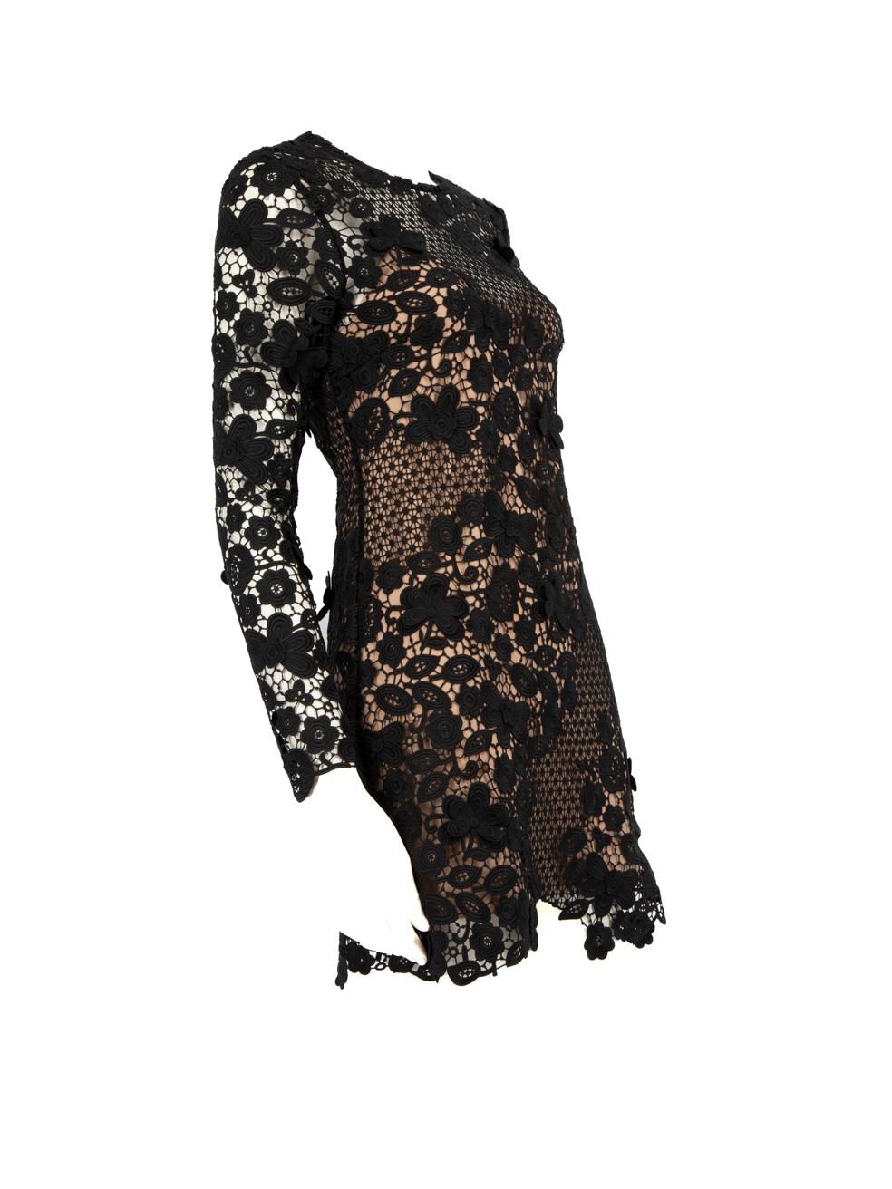 CONDITION is Very good. Minimal wear to the dress is evident, there is discolouration on the brand label and the internal piping on the neckline area of this used Self-Portrait designer resale item. This item comes with slip dress.
 
 
 
 Details
 
