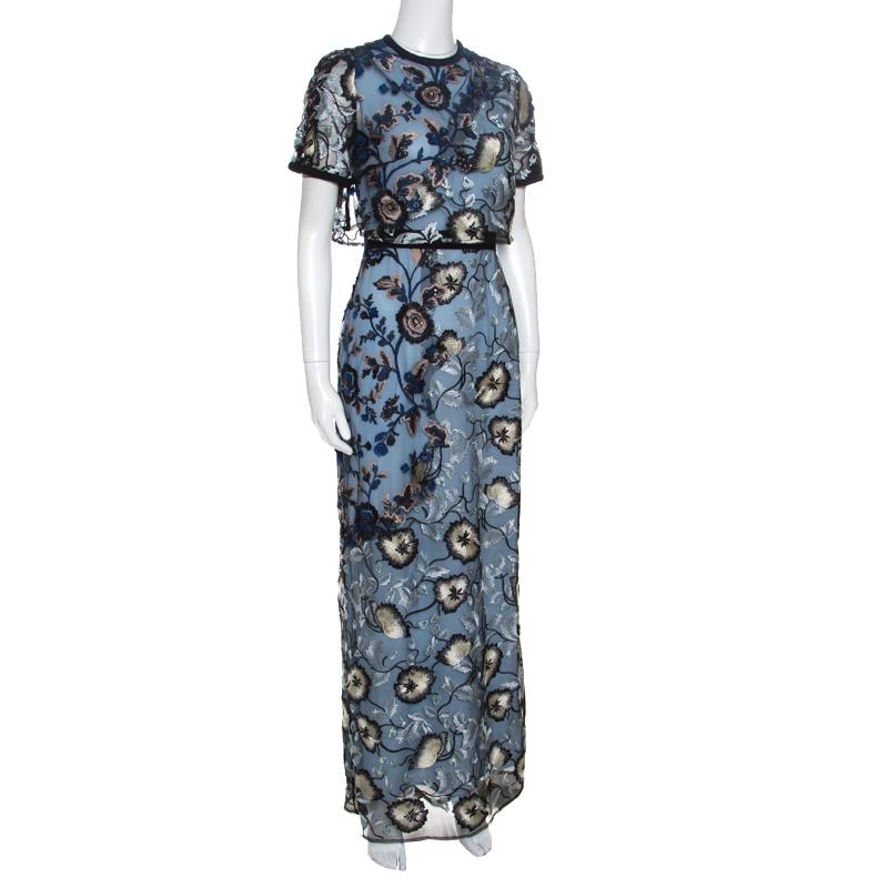 The dream to own a classic and timeless dress comes alive with this Self Portrait maxi number. The blue Florentine dress is made of a polyester blend and features a flattering silhouette. It flaunts a beautiful floral embroidered pattern all over it