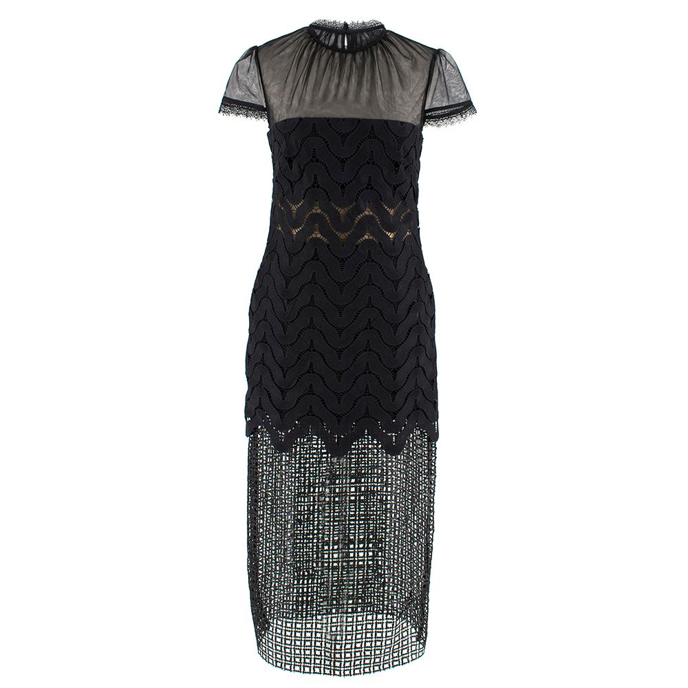 Self-Portrait Sequin Puff Sleeve Midi Dress

Sheer mesh neck and shoulder,
Short puff sleeves, 
Sequin sheer bottom,
Hidden rear zip fastening, 
Hook and eye collar fastening,
Mid-weight 


Please note, these items are pre-owned and may show some