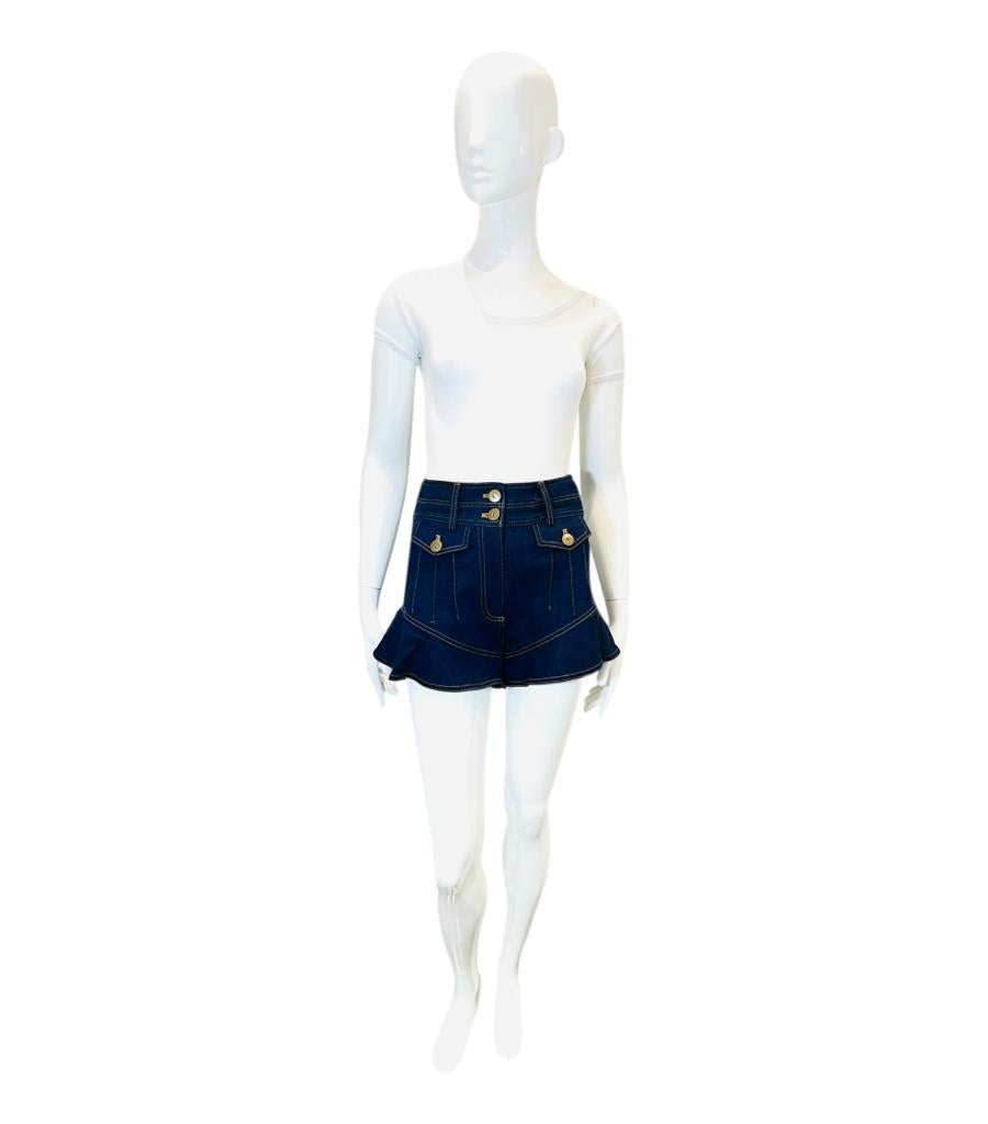 Self-Portrait Flounced Denim Shorts
Navy high waisted short designed with ruffle trim.
Featuring contrasting stitching, flap pockets to the waist and belt loops.
Size – 8UK
Condition – Very Good
Composition – 79% Cotton, 20% Polyester, 1% Spandex
