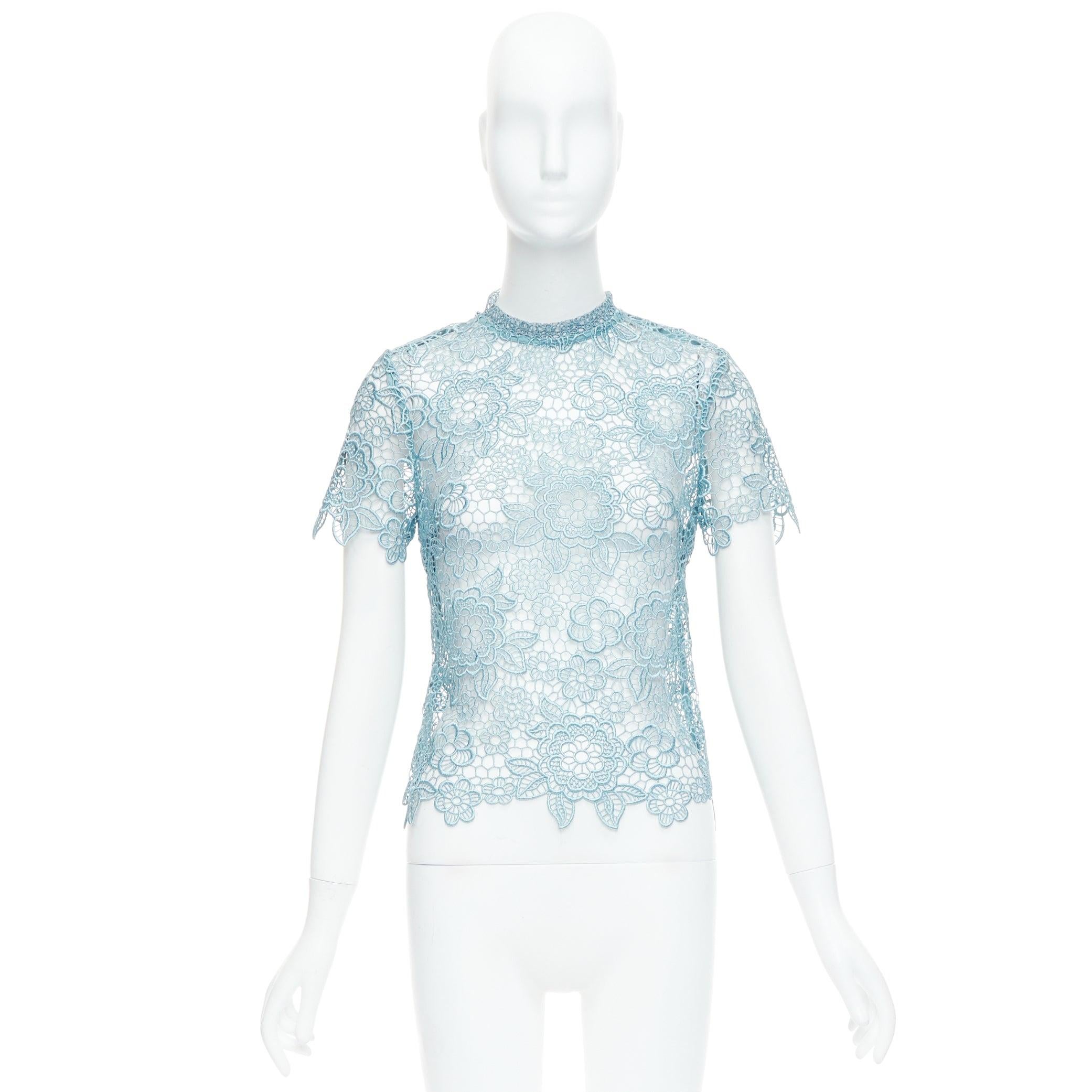 AUTORRETRATO Top de encaje de guipur azul cielo con espalda abierta y festón UK6 XS en venta 4