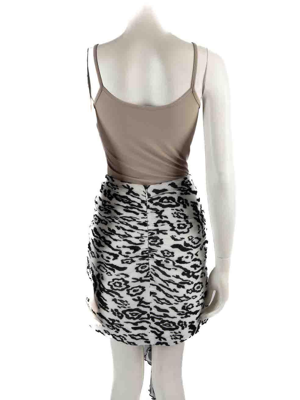 Self-Portrait Leopard Plissé Mini Skirt Size XL In New Condition For Sale In London, GB
