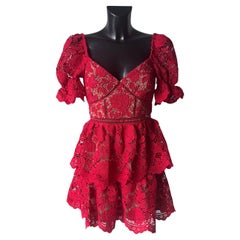 Self-Portrait mini vestido de encaje rojo, colección 2020