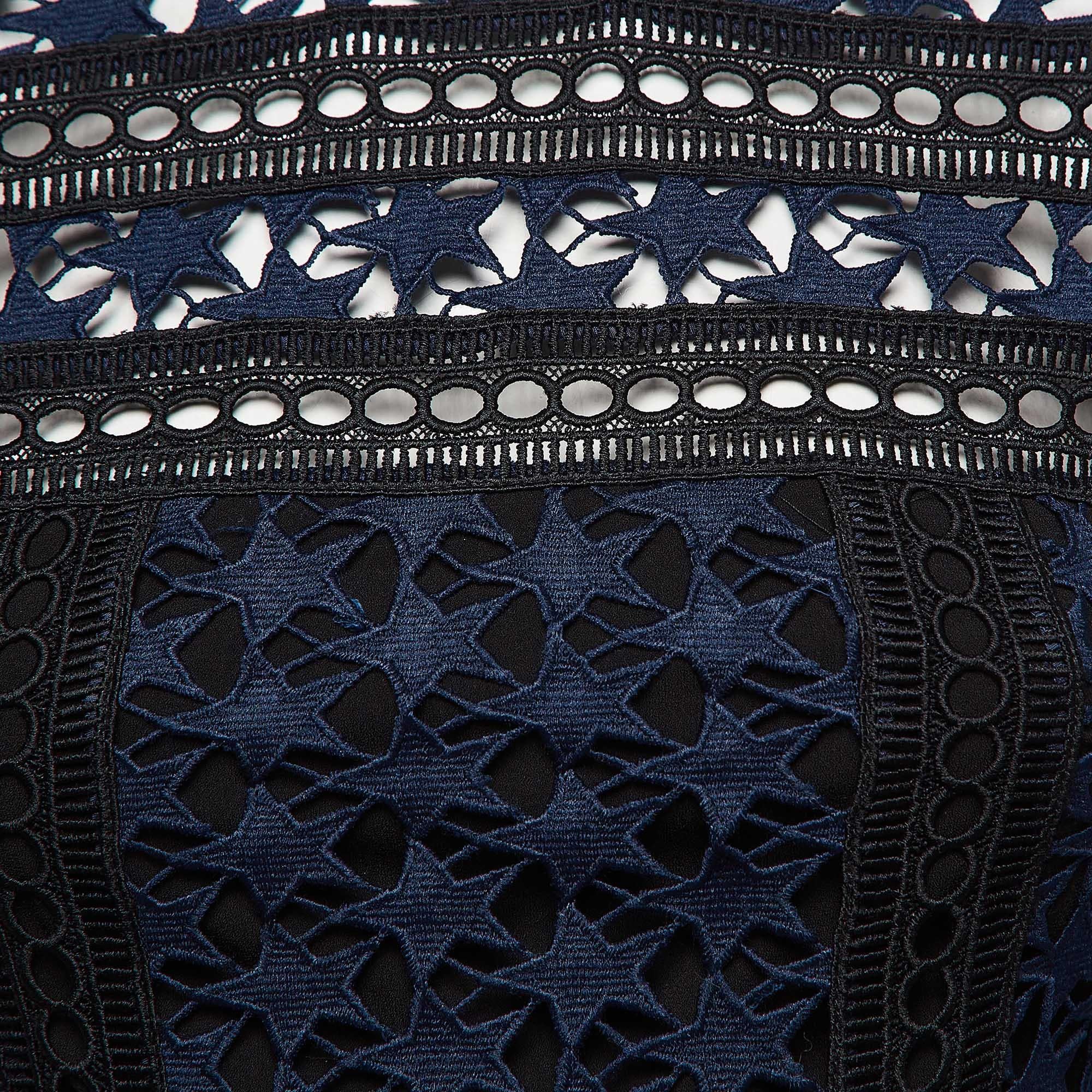 Noir Self-Portrait - Mini robe à volants en dentelle guipure bleu marine à motif d'étoiles S