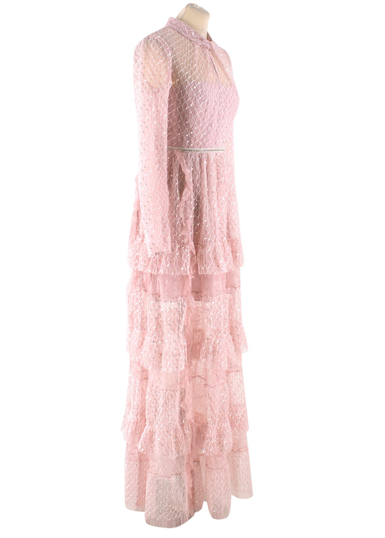Self-Portrait Pink Lace Gown

-Layers of frills
-Drawstring waist with silver beaded 
-Back Zip with hidden hook 
-Long length
-White beaded detail 
-Long sleeve

Please note, these items are pre-owned and may show signs of being stored even when