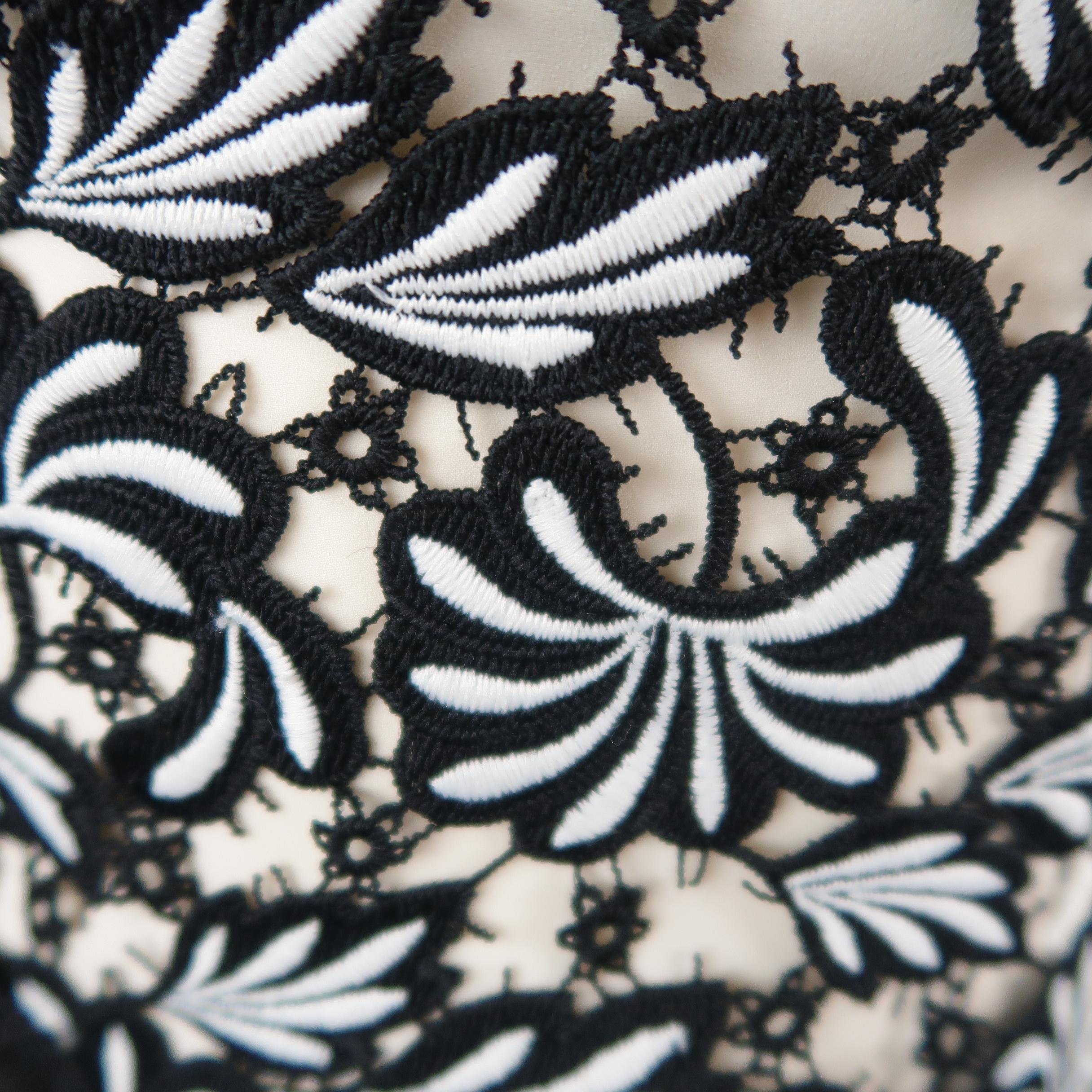 SELF-PORTRAIT Size 0 Black & White Floral Lace Flair Sheath Dress 1