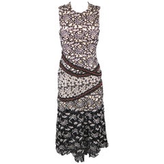 SELF-PORTRAIT Size 0 Black & White Floral Lace Flair Sheath Dress
