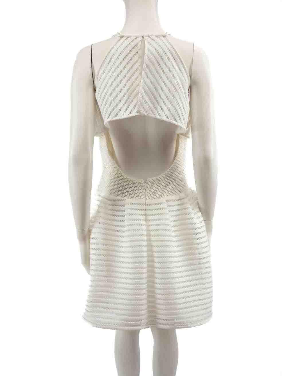 CONDITION is Very good. Minimal wear to dress is evident. Minimal wear to straps with minor discolouration on this used Self-portrait designer resale item.
 
 
 
 Details
 
 
 White
 
 Polyester
 
 Dress
 
 See through mesh striped
 
 Knee length
 
