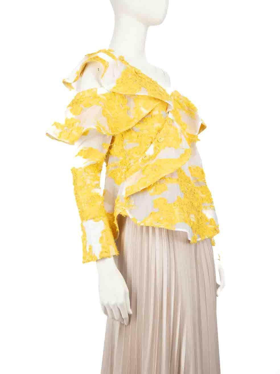 CONDITION is Very good. Hardly any visible wear to the top is evident on this used Self-Portrait designer resale item.
 
 
 
 Details
 
 
 Yellow
 
 Cotton
 
 Long sleeves top
 
 Sheer
 
 Embroidered accent
 
 Asymmetric neckline
 
 Front and side