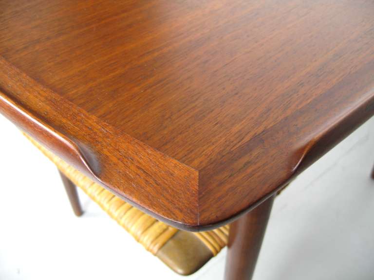 Selig End Table by Poul Jensen for Selig, Denmark Danish Modern In Good Condition In Wallkill, NY