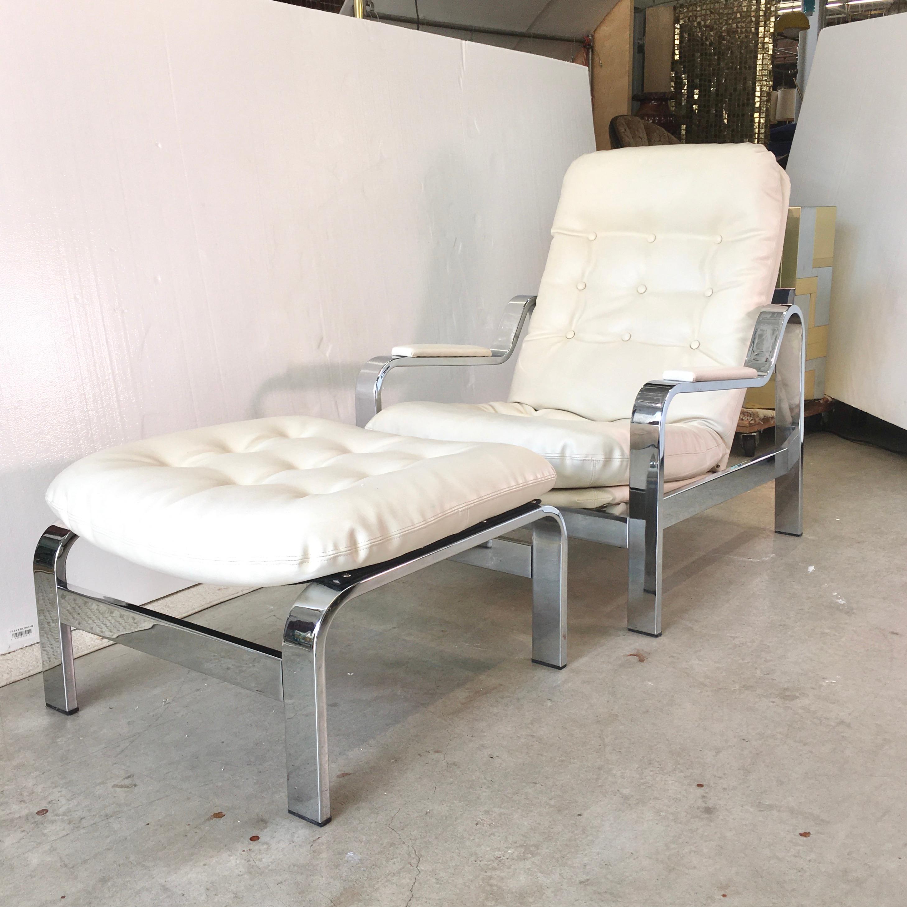 Selig 1970s Chrome Reclining Lounge Chair with Ottoman In Good Condition In Hanover, MA