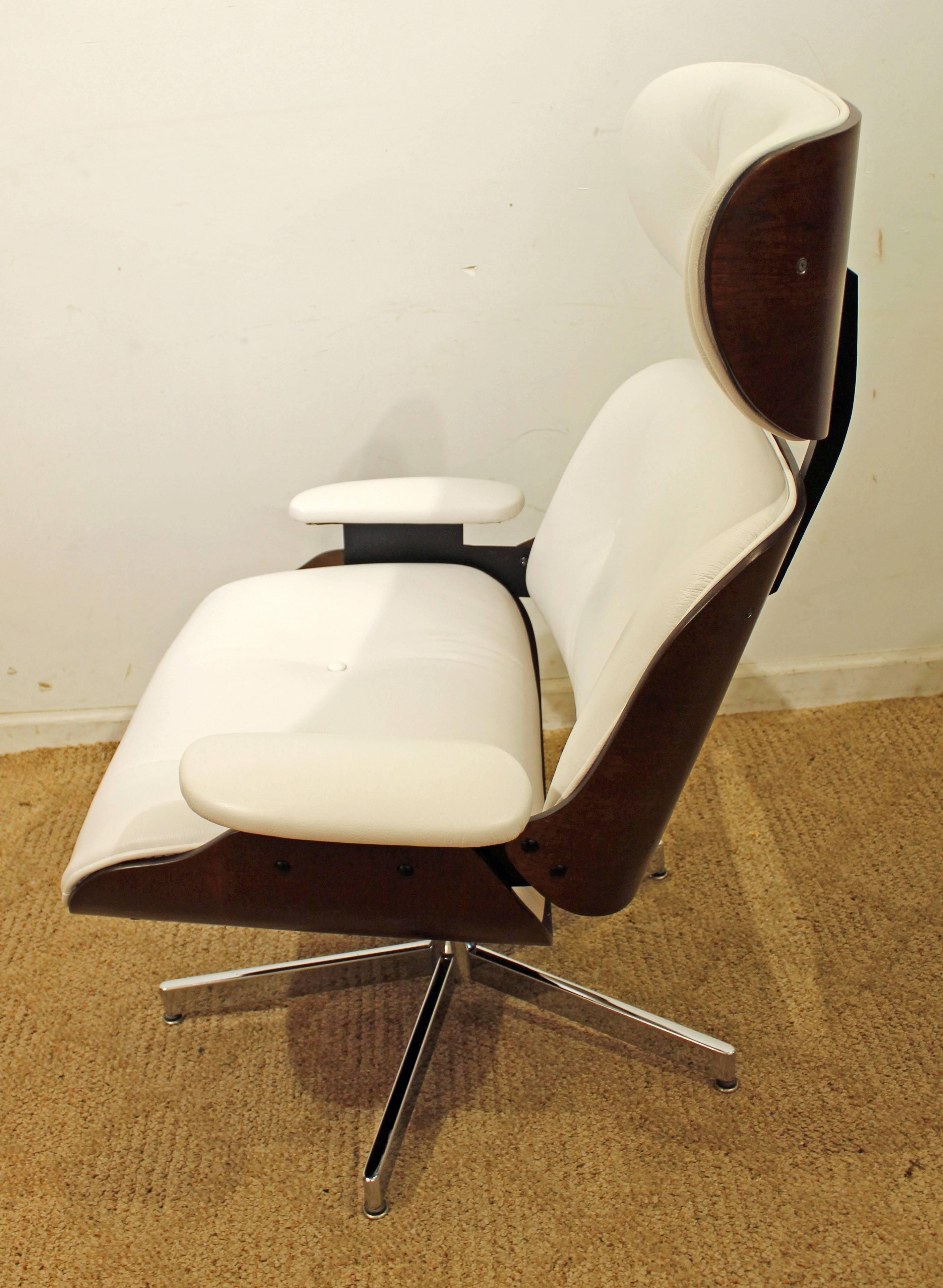 selig chair eames