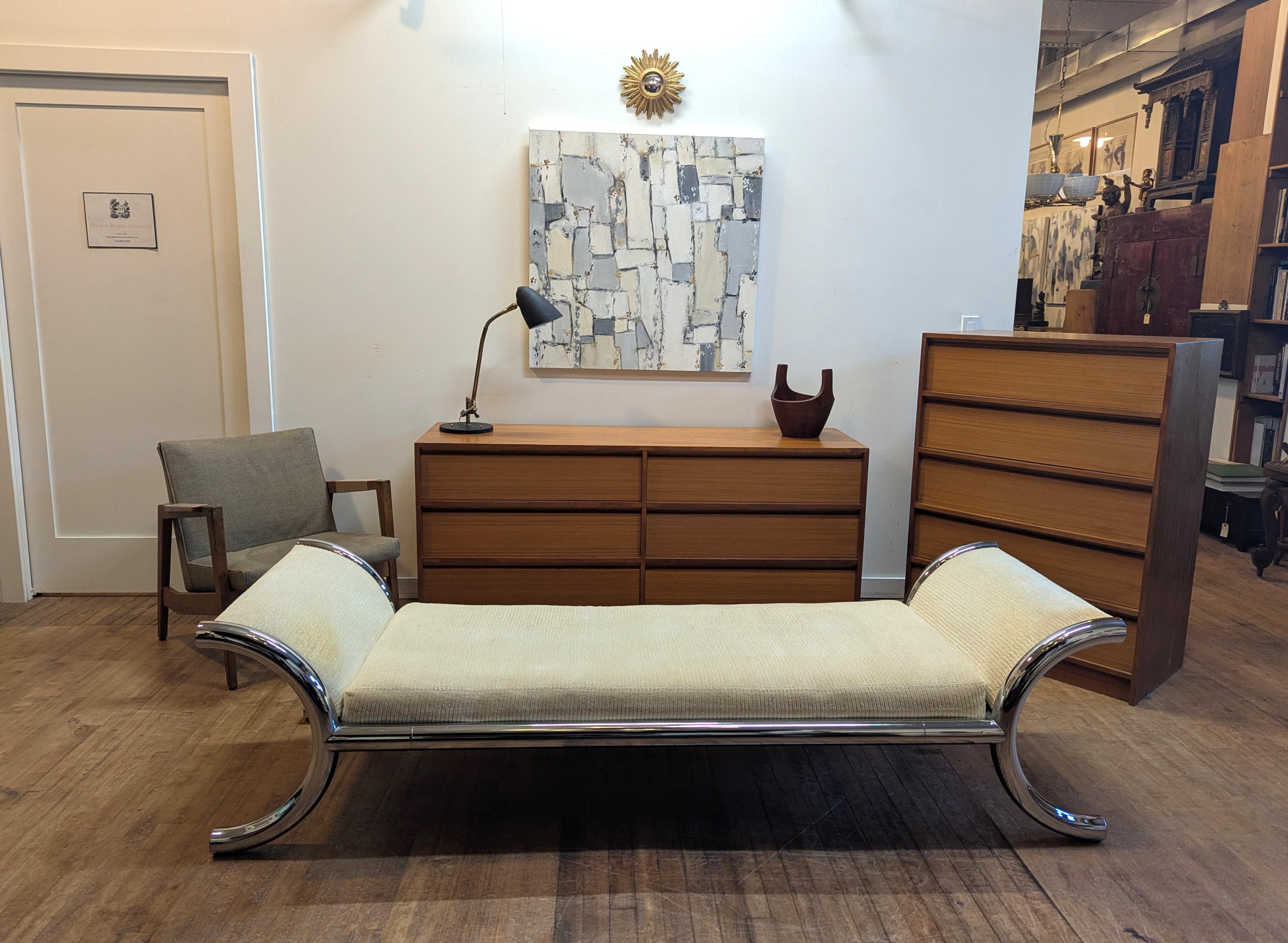 Panchina cromata moderna di metà secolo Selig con chaise day bed in vendita 1