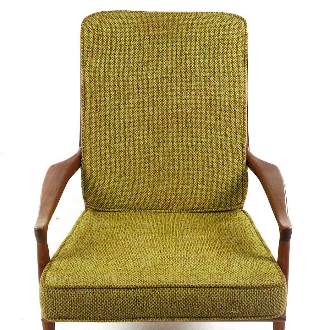 Selig Stil Mid Century Nussbaum Lounge Stuhl im Angebot 2