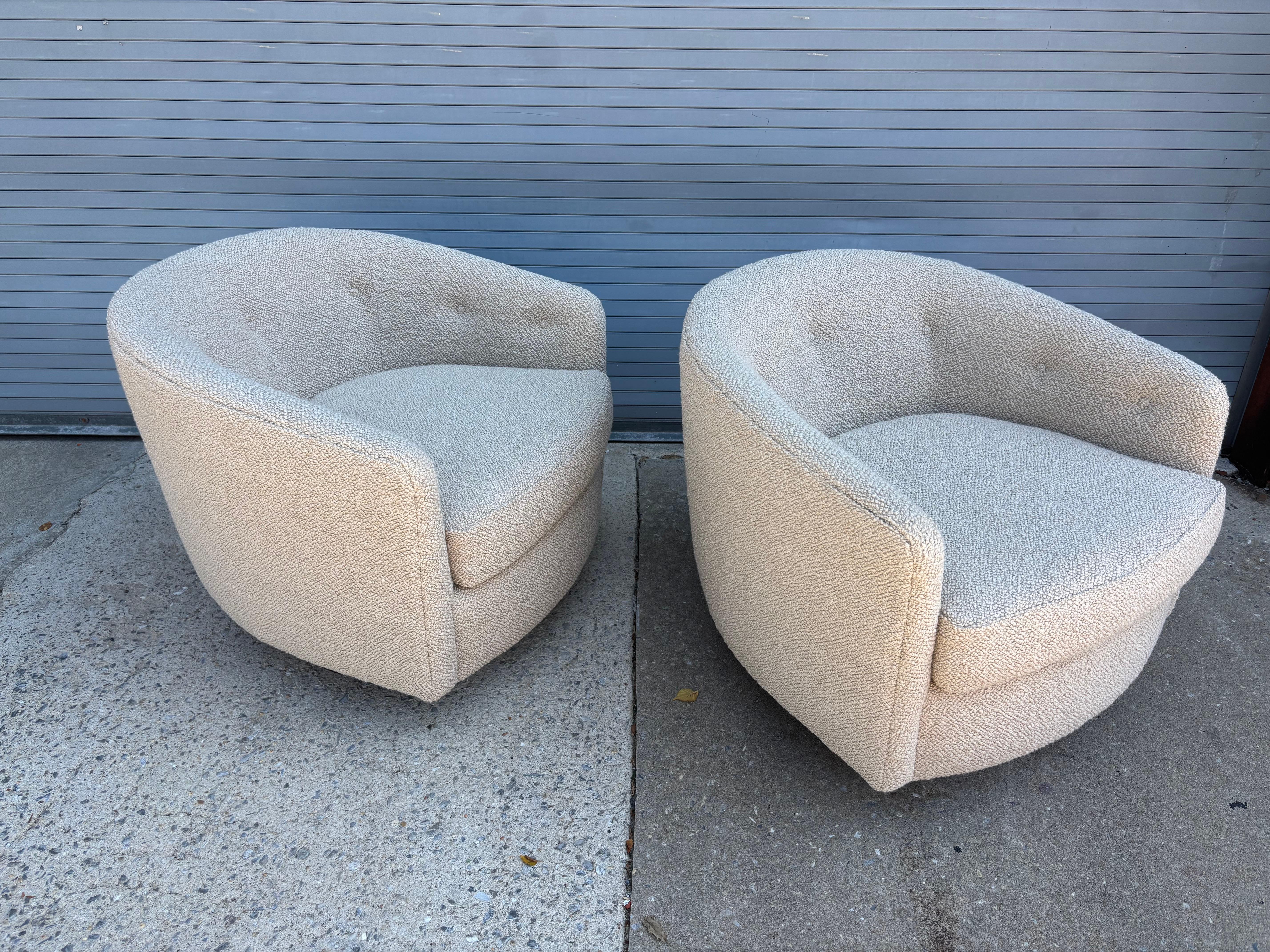 Chaises longues pivotantes Selig Bon état - En vente à Philadelphia, PA
