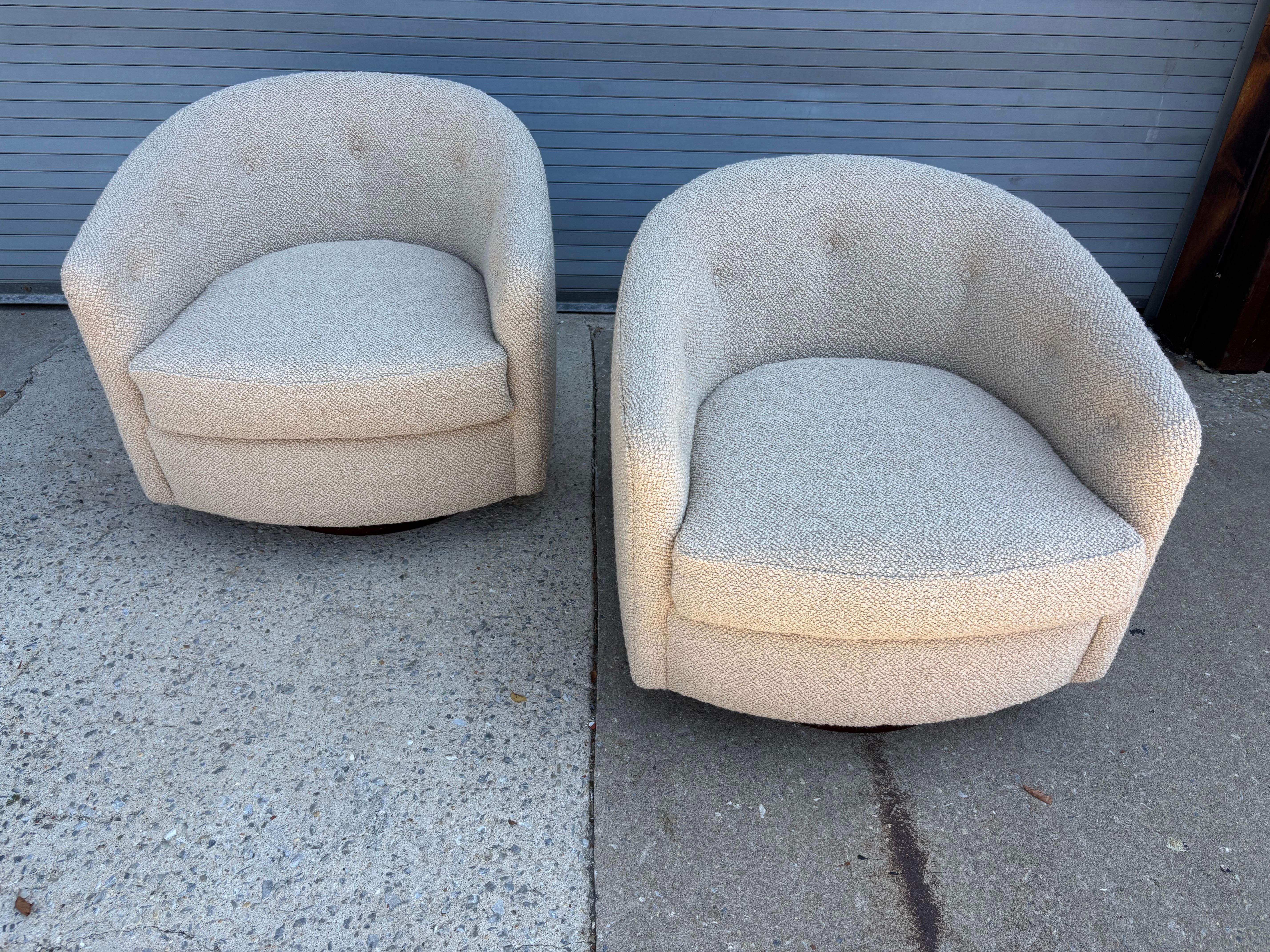 Chaises longues pivotantes Selig en vente 2