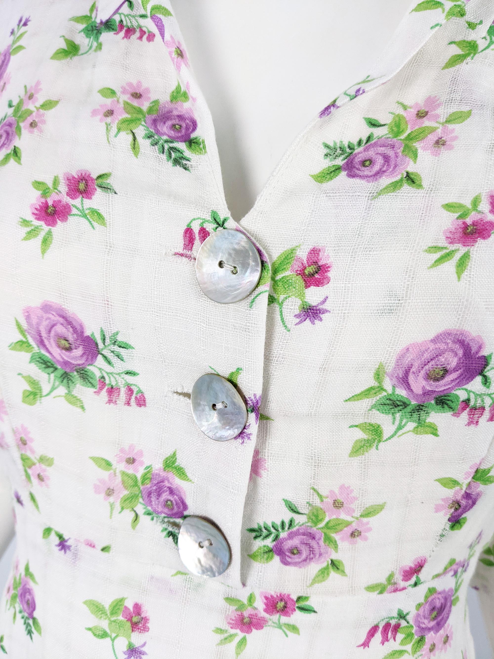 Beige Selina Blow Vintage Short Sleeve 1940s Inspired Floral Tea Dress For Sale