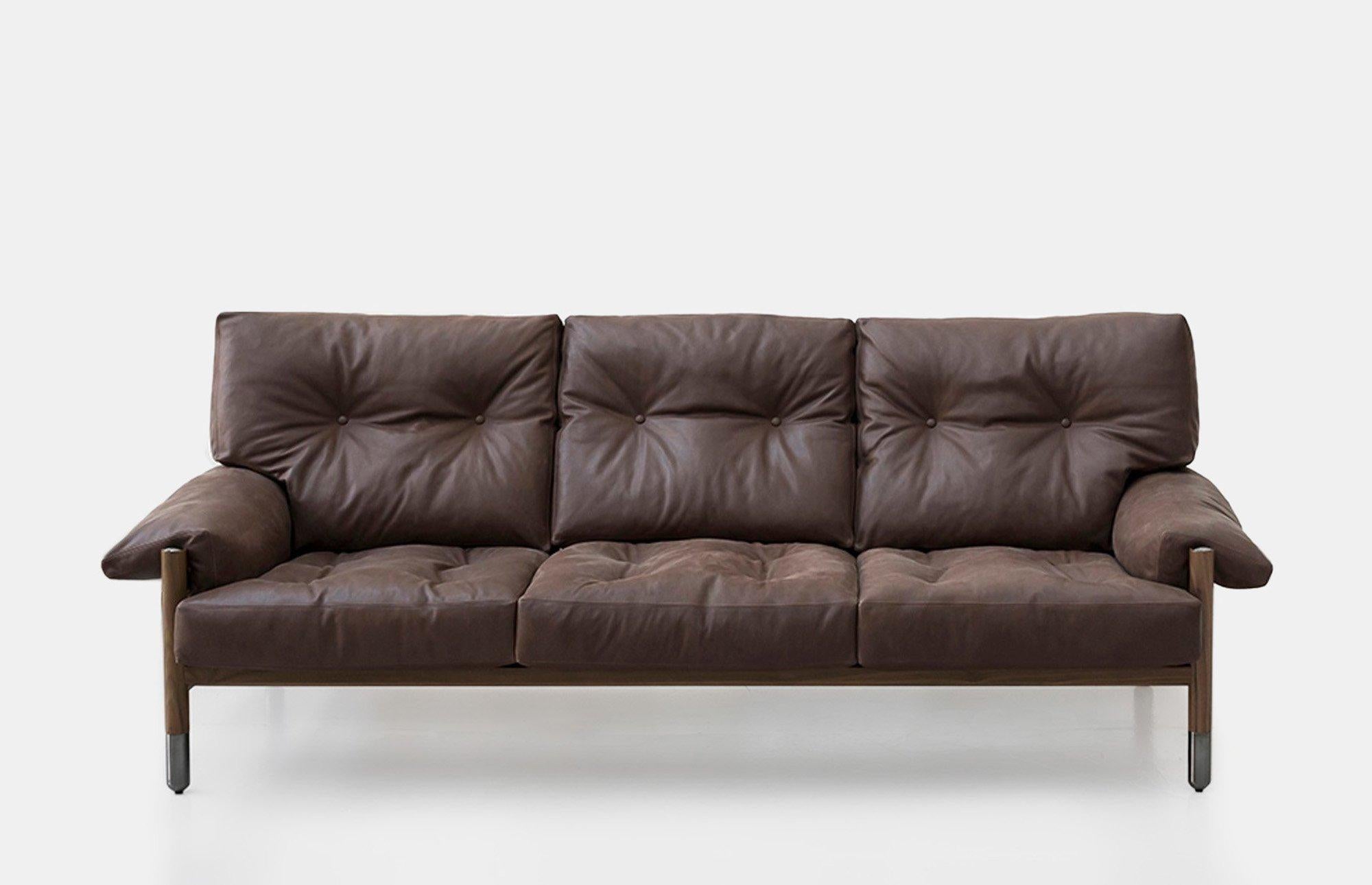 Saddle Sofa
Design by Carlo De Carli (1966)

The Sella Sofa by Tacchini is inspired by the iconic Sella armchair designed in 1966 by the renowned Italian architect Carlo De Carli. This highly elegant sofa showcases generous, soft lines and is