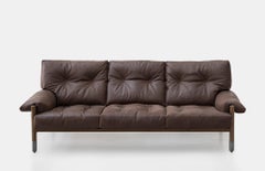 Sella - Sofa in leather by Carlo de Carli for Tacchini