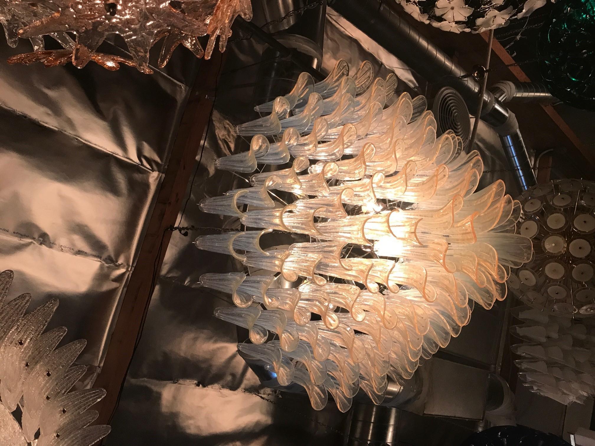 Lampadario Selle di Fabio Ltd in vendita 3