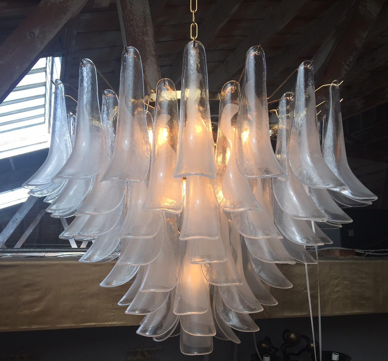 Selle Chandelier by Fabio Ltd In New Condition For Sale In Los Angeles, CA