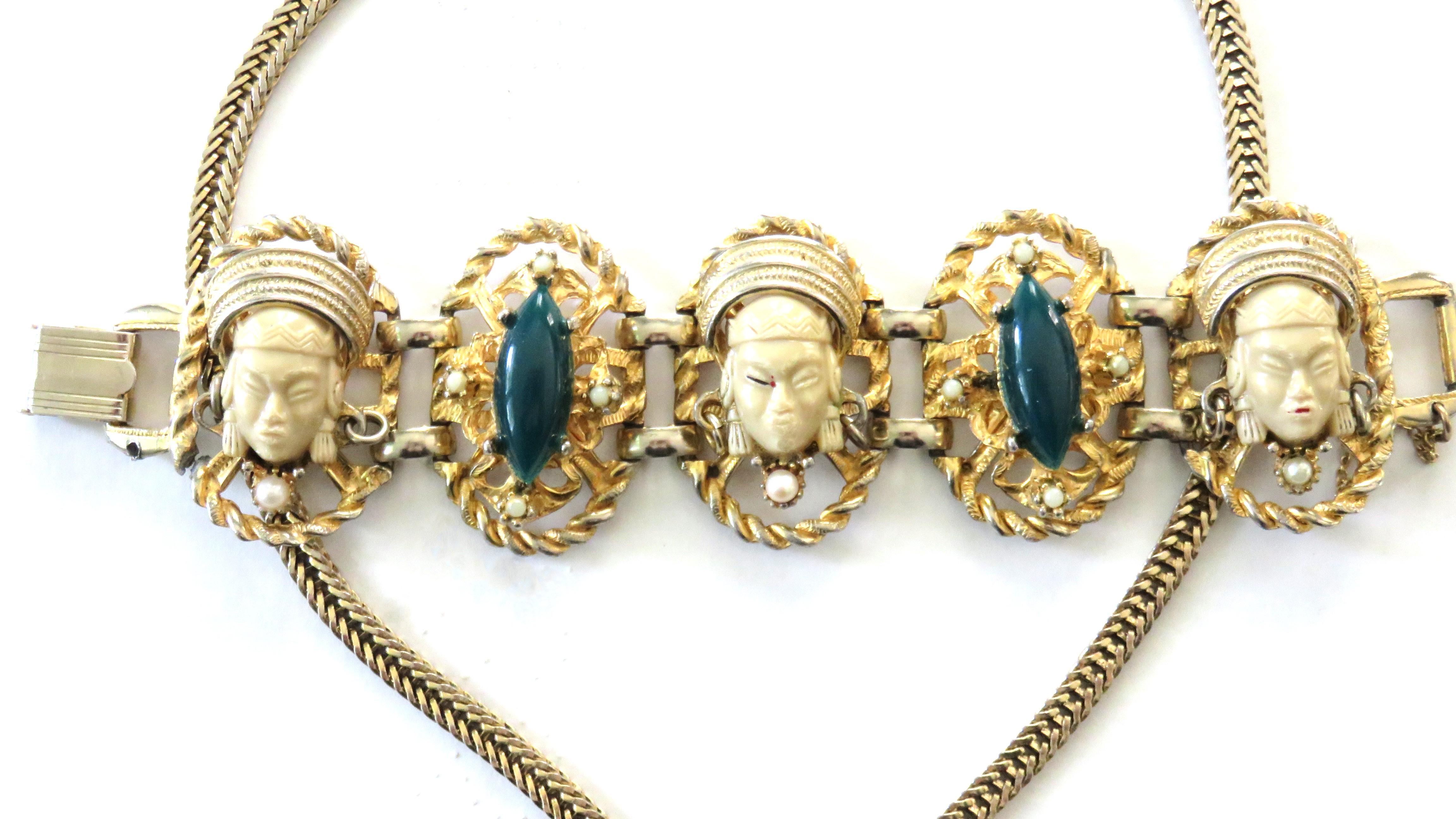 Selro Selini 1950er Jahre Aufwändige asiatische Prinzessin-Halskette, Armband und Ohrringe Set  im Zustand „Gut“ im Angebot in Water Mill, NY