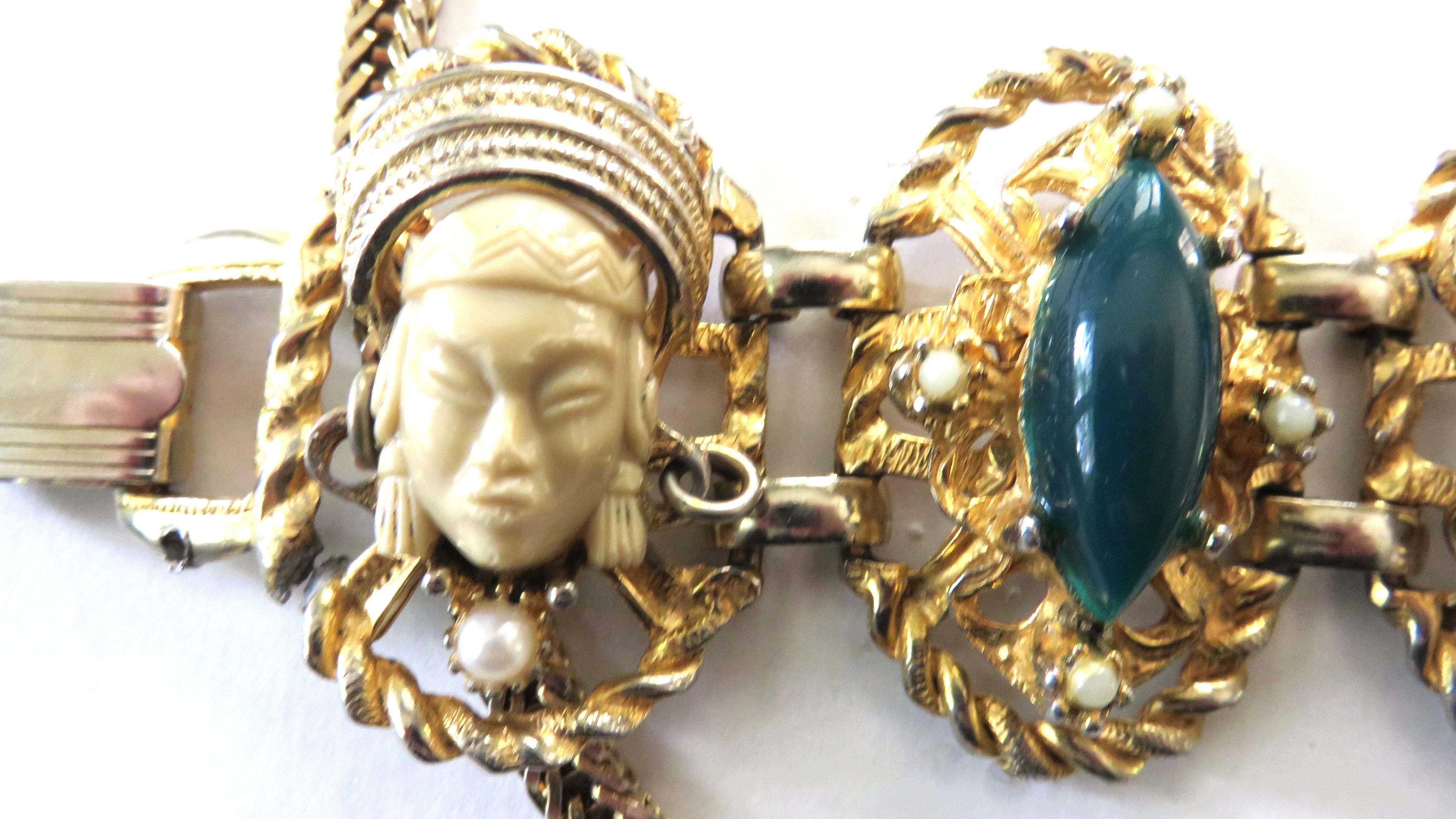 Selro Selini 1950er Jahre Aufwändige asiatische Prinzessin-Halskette, Armband und Ohrringe Set  im Angebot 1