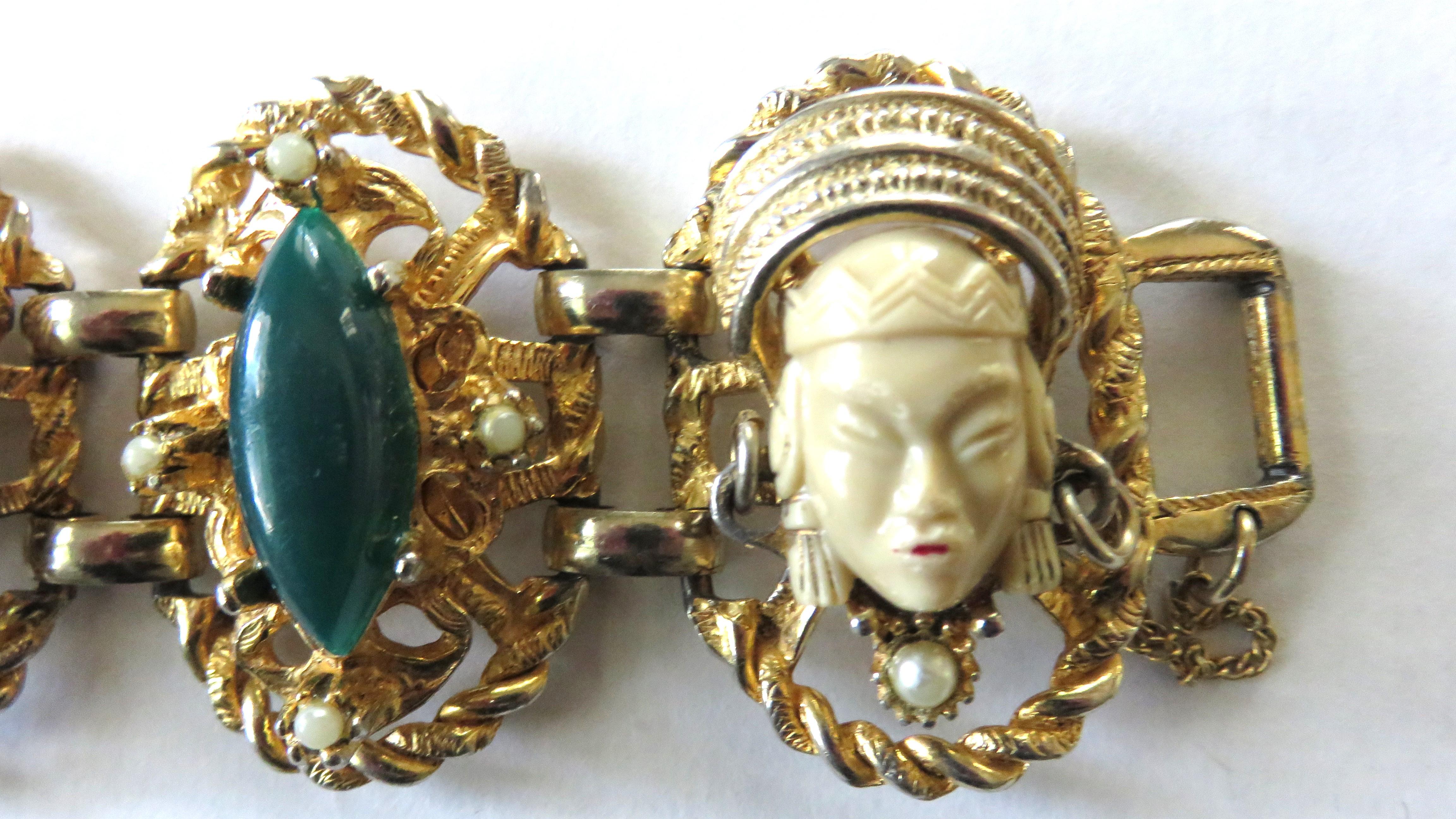 Selro Selini 1950s Elaborate Asian Princess Necklace, Bracelet and Earrings Set  In Good Condition For Sale In Water Mill, NY