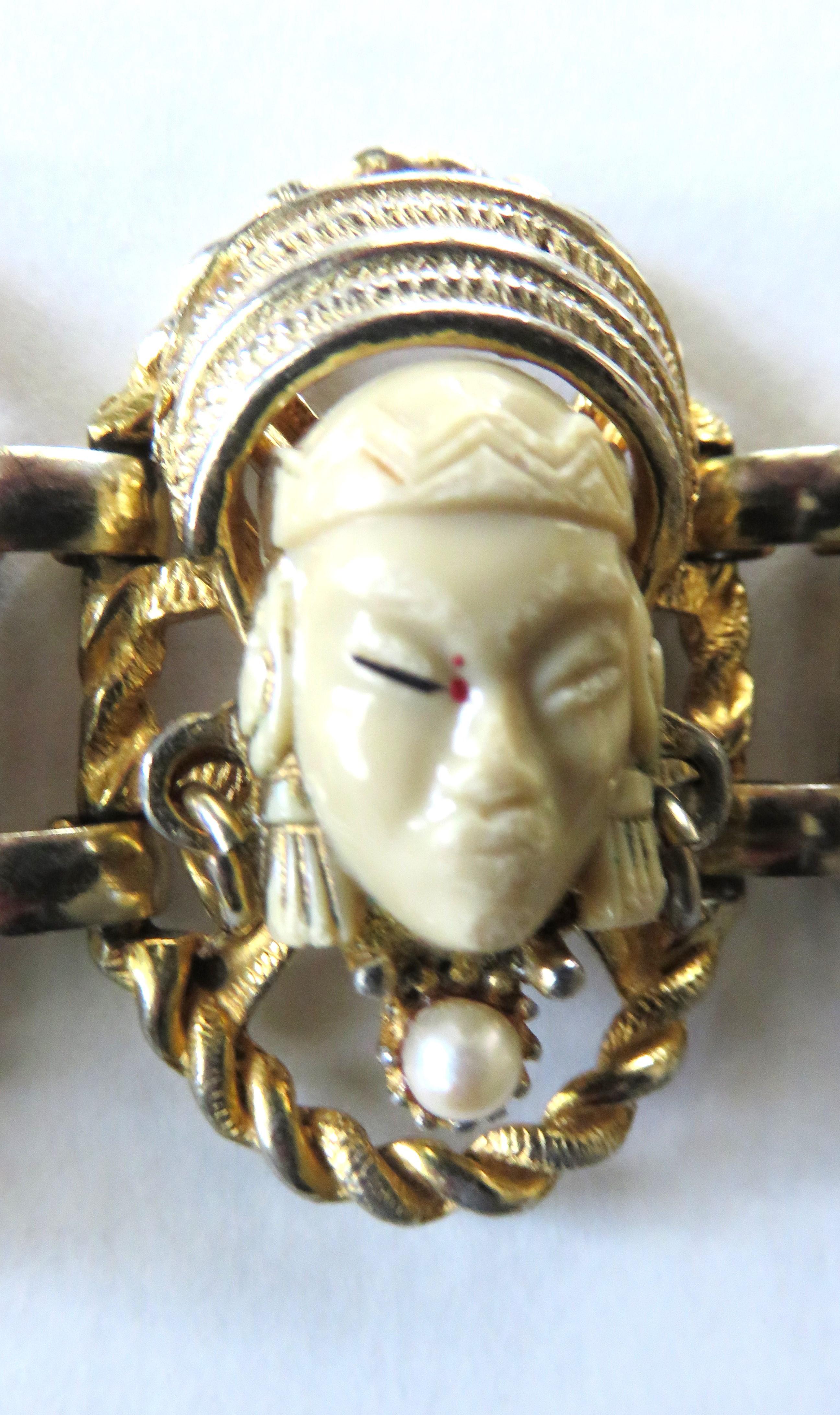 Selro Selini 1950er Jahre Aufwändige asiatische Prinzessin-Halskette, Armband und Ohrringe Set  im Angebot 3