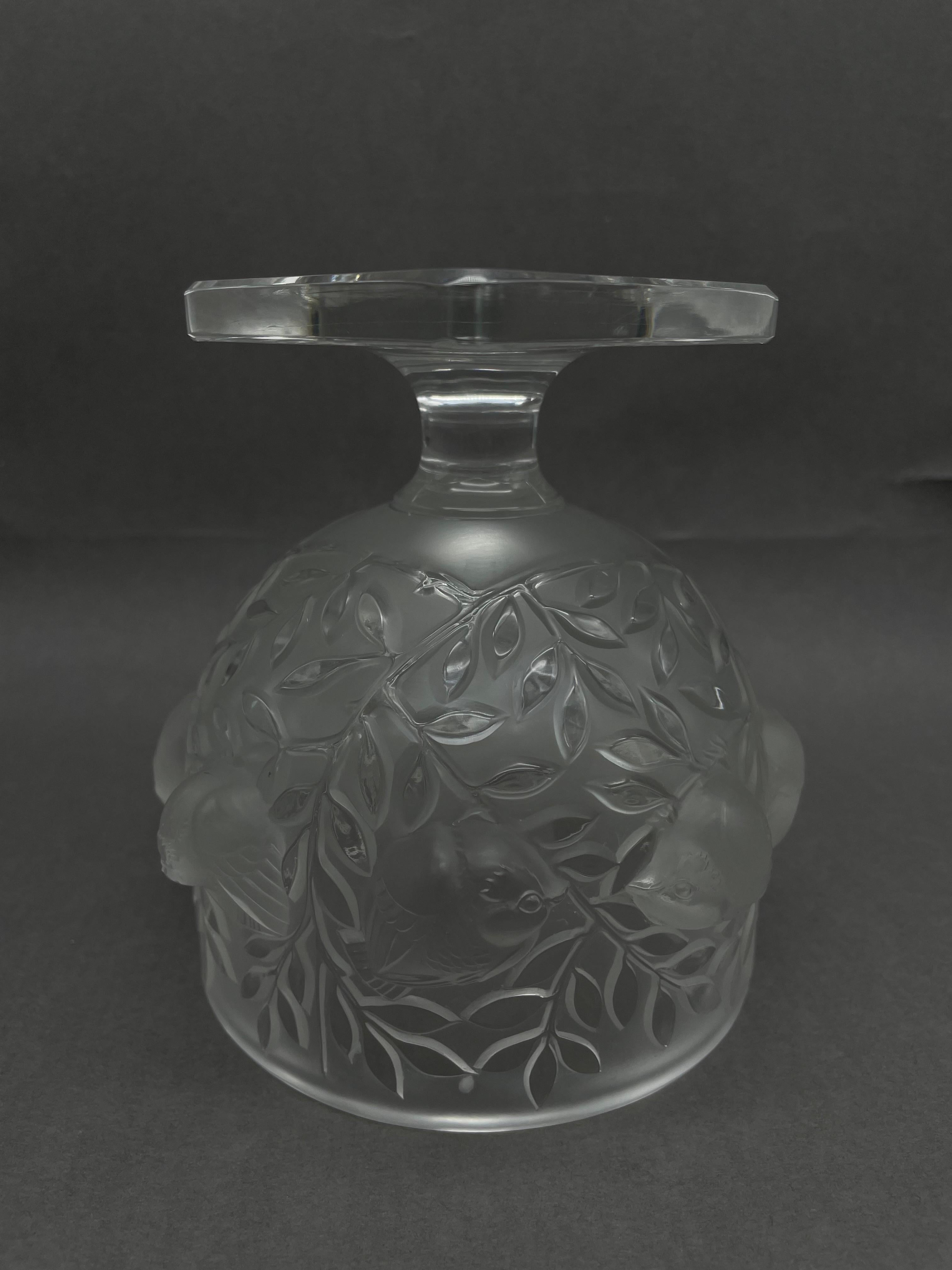 Seltene Lalique Kristall Pokal/Fußbecher In Good Condition For Sale In Berlin, DE
