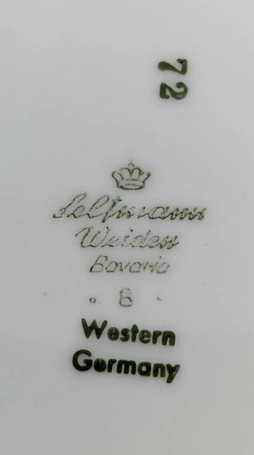 Seltmann Weiden Vajilla de Porcelana Blanca Dorada, Lote de 82 Piezas en venta 2