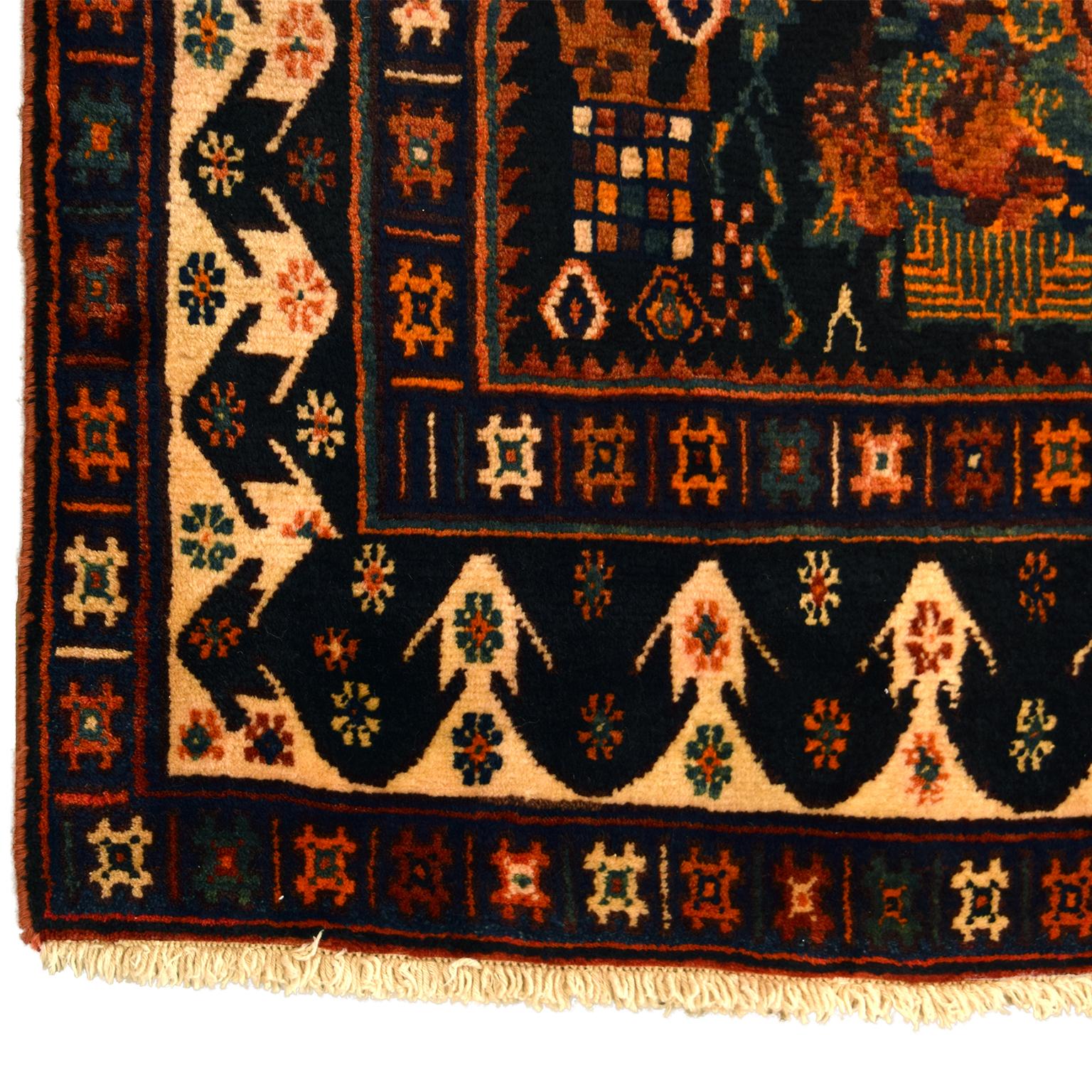 Semi- antiker Afshar-, roter und Indigofarbener handgewebter persischer Teppich aus Wolle, 5' x 7' im Angebot 6
