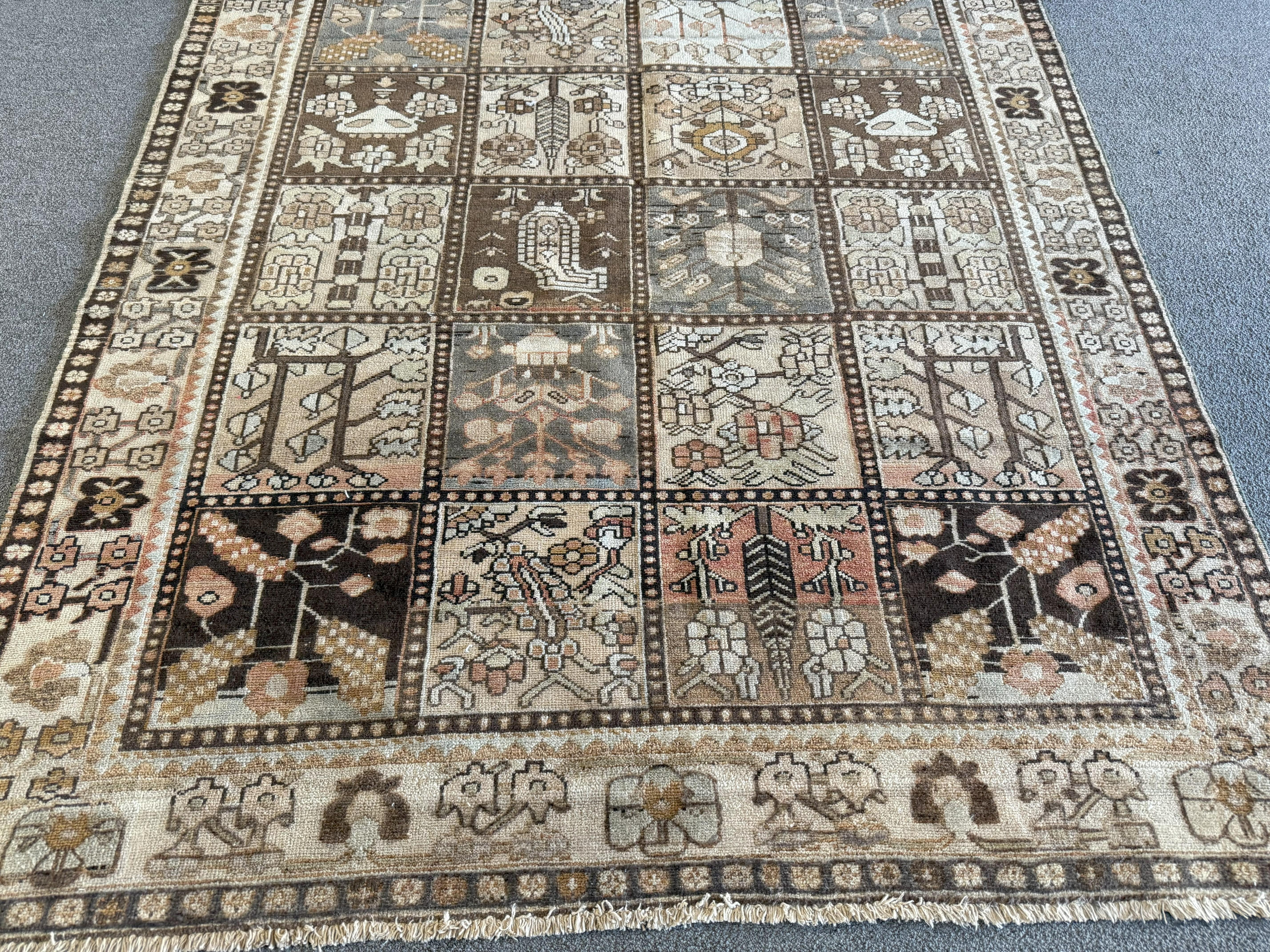 Mid-20th Century Semi-Antique Bahktiari For Sale