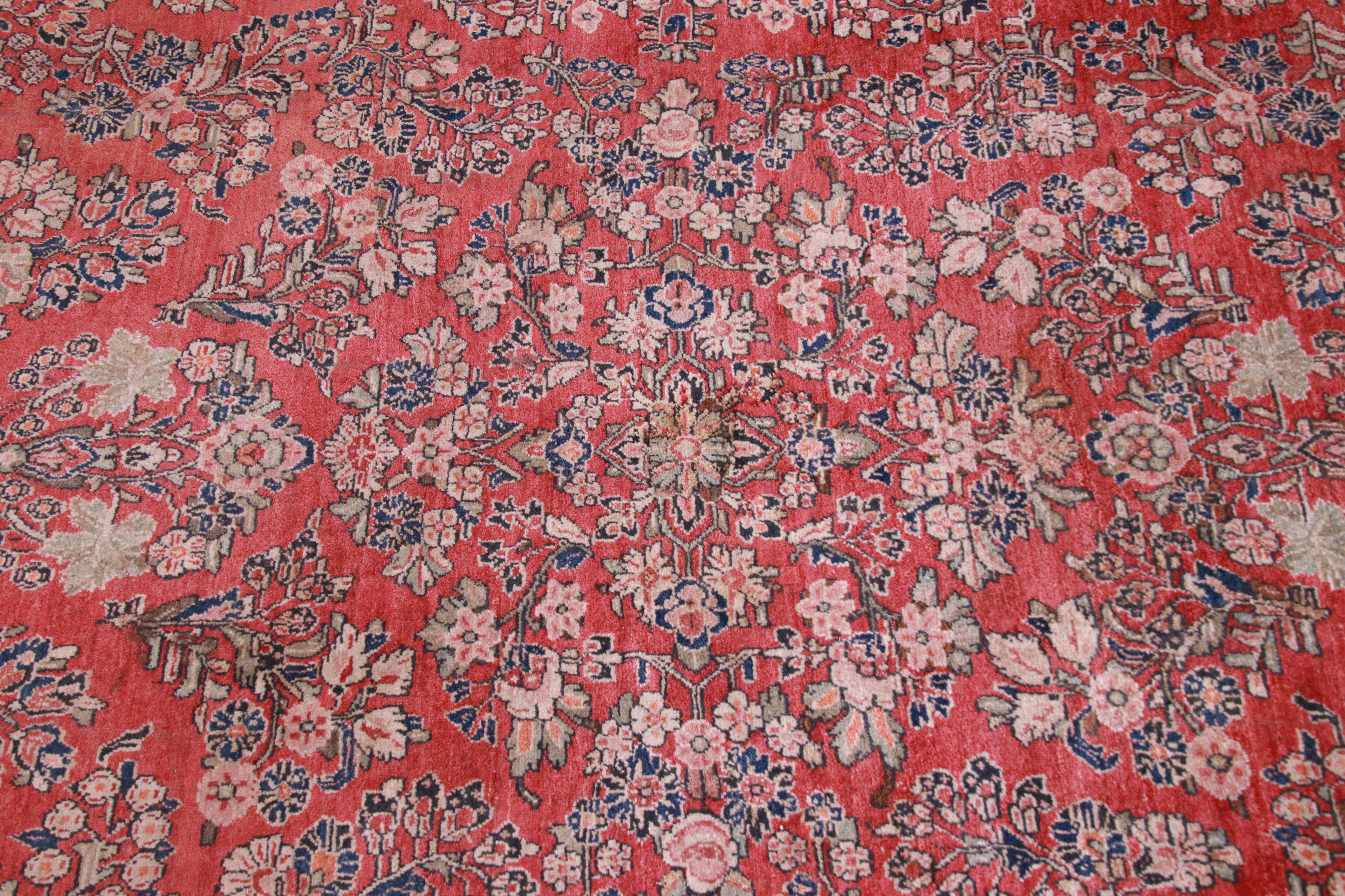 20th Century Semi-Antique Hand-Knotted Persian Sarouk Room Size Rug, circa 1940s For Sale