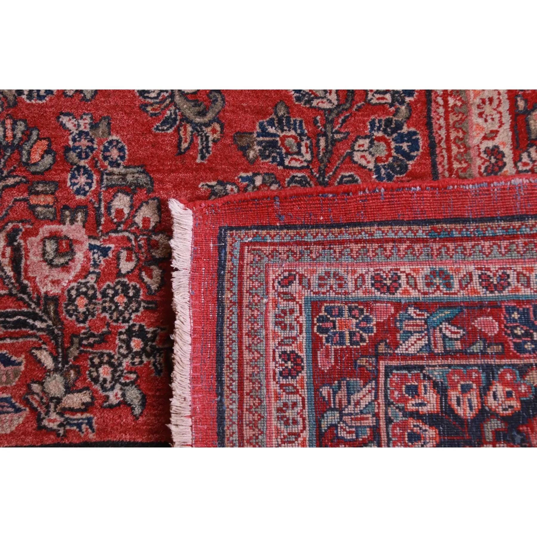 Tappeto persiano Sarouk semi-antico annodato a mano, circa 1940 in vendita 1