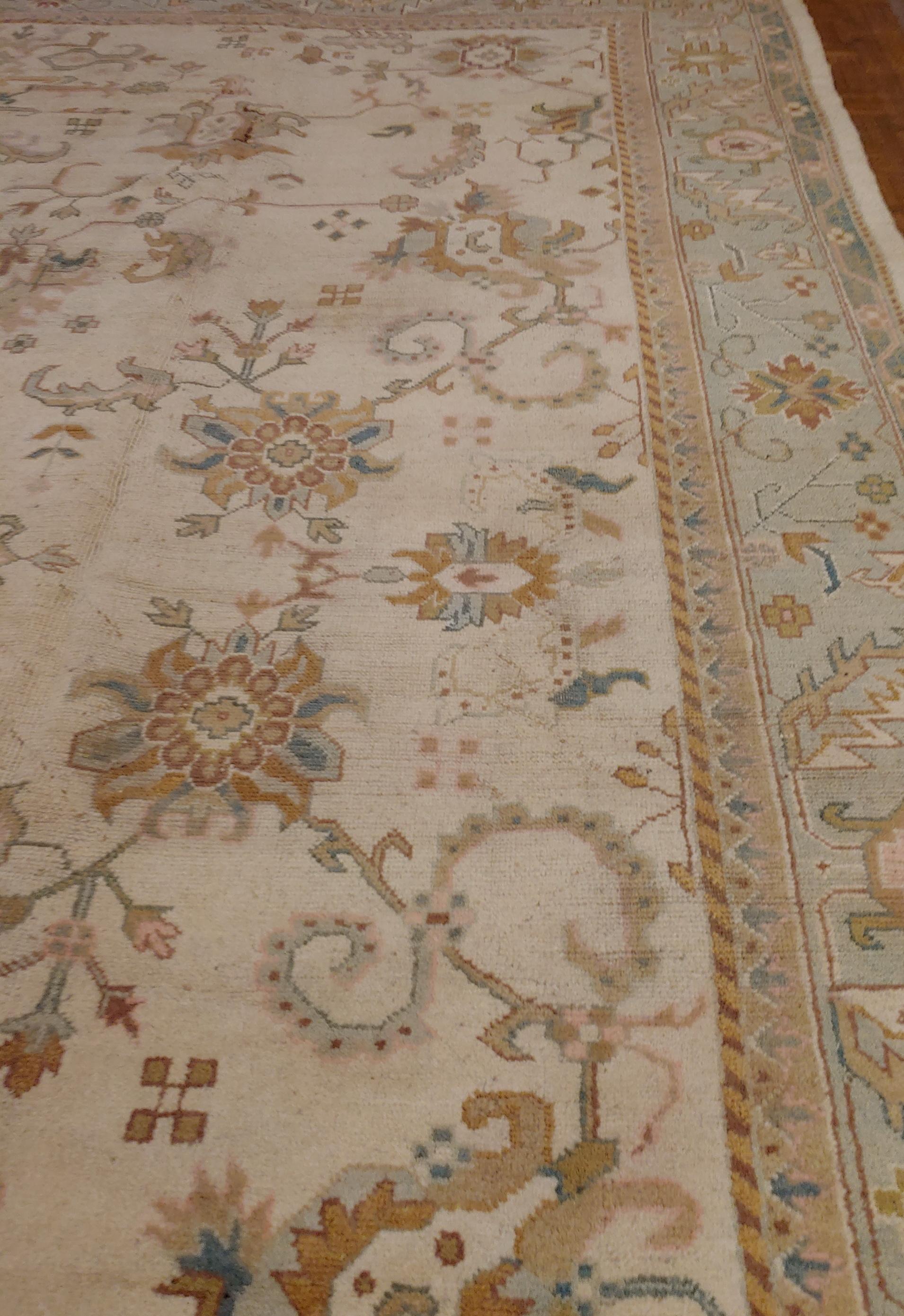 20th Century Semi-Antique Indian Agra Rug, Ivory Colored, Wool, 1920 For Sale