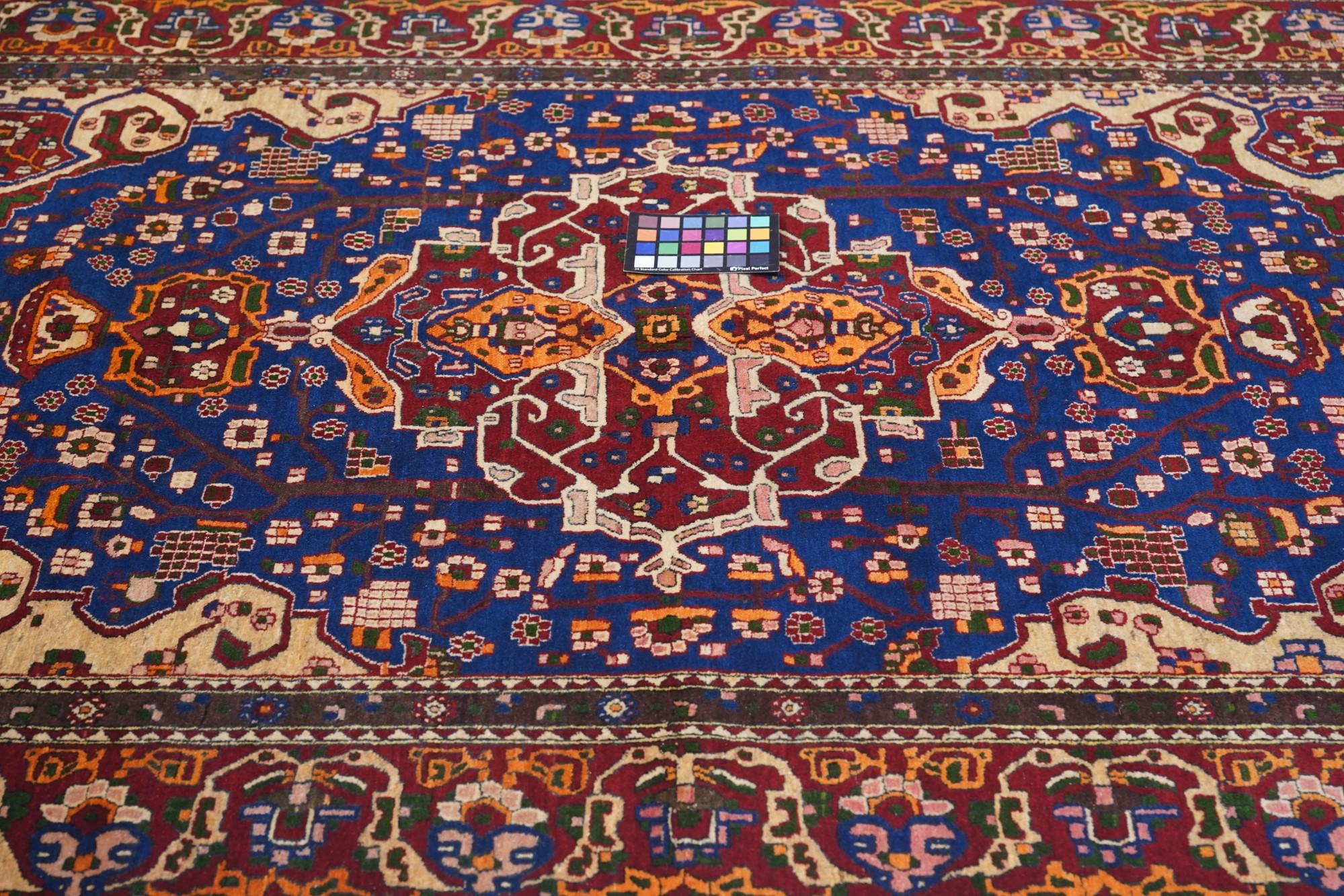 Semi Antique Isfahan Rug For Sale 4