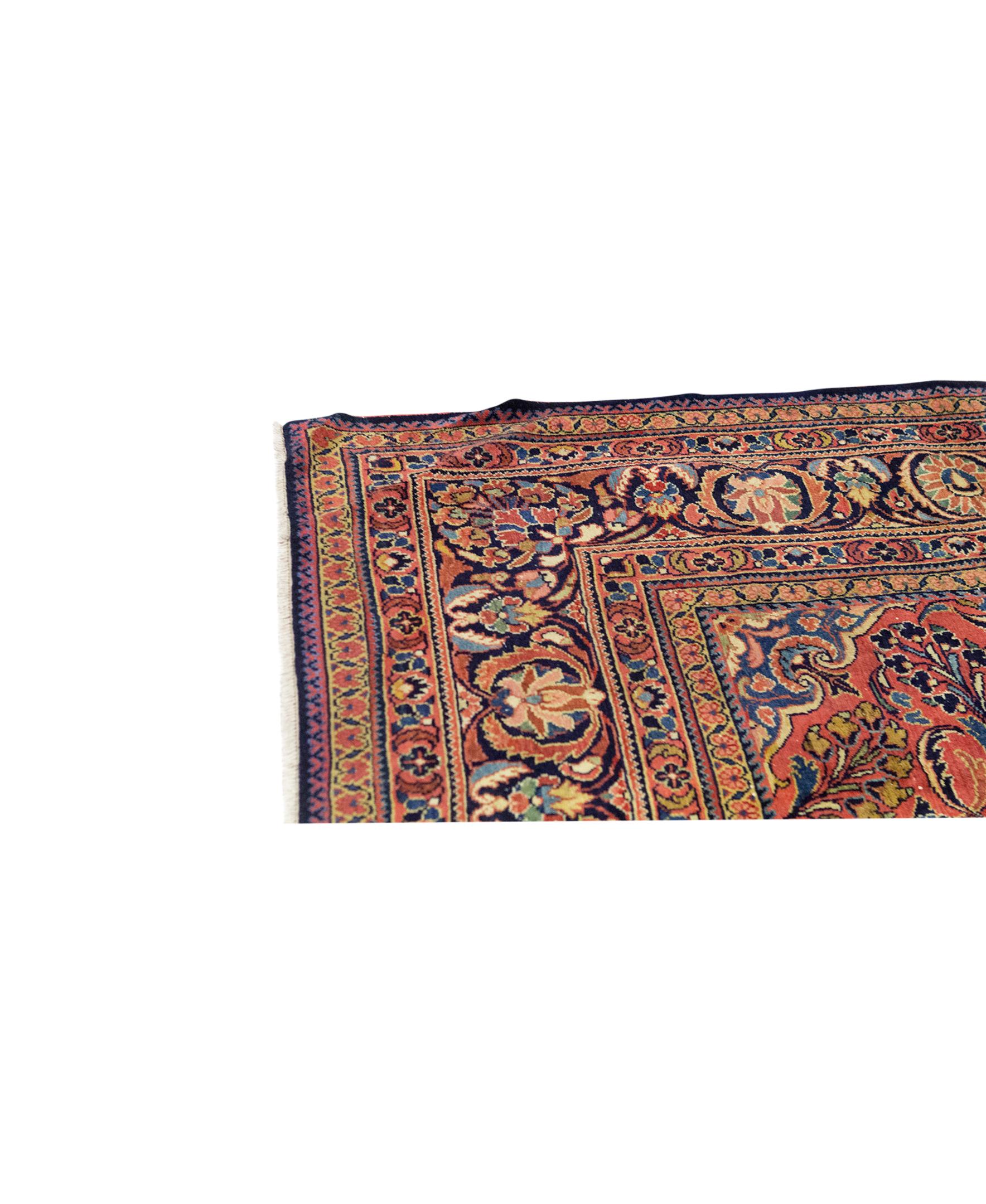 Semi antiker persischer Persischer Halbmond (Sarouk Farahan) im Angebot