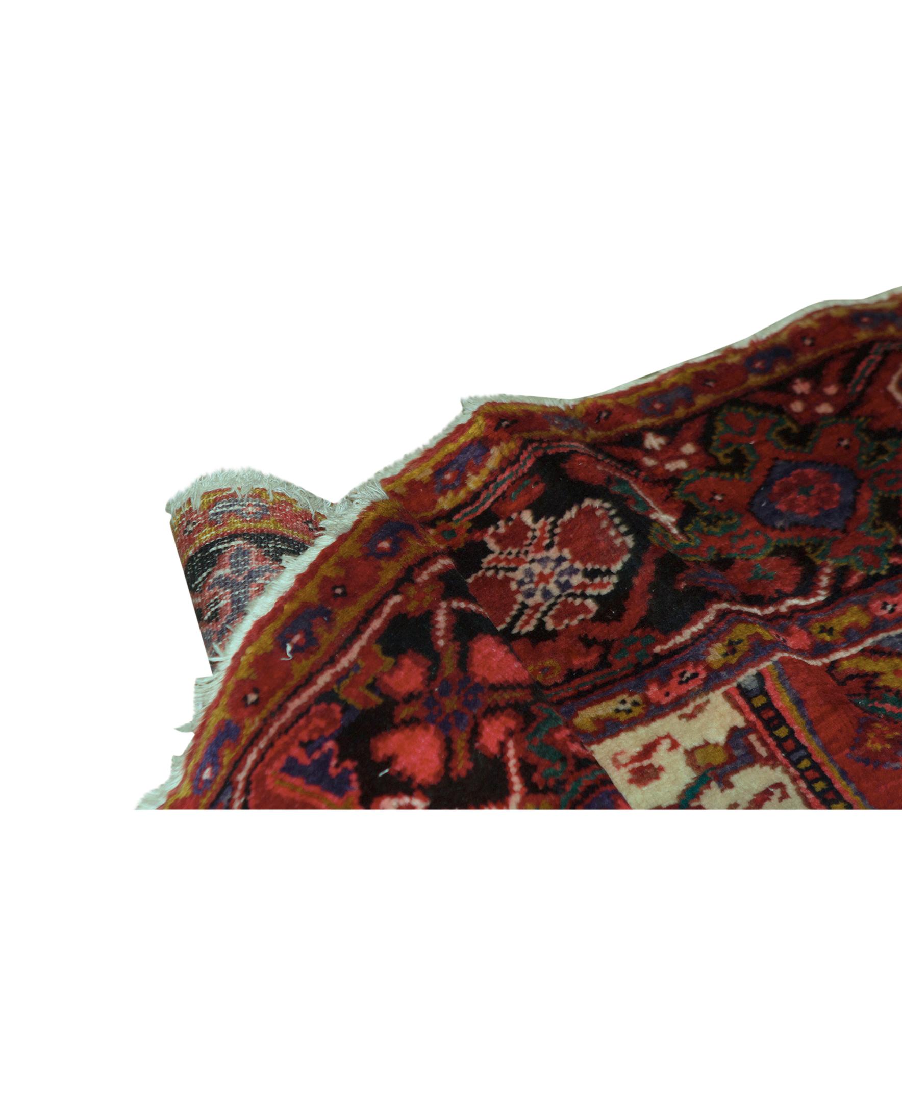 Heriz Serapi Traditional Handwoven Luxury Semi Antique Persian Heriz Wool Red / Navy For Sale