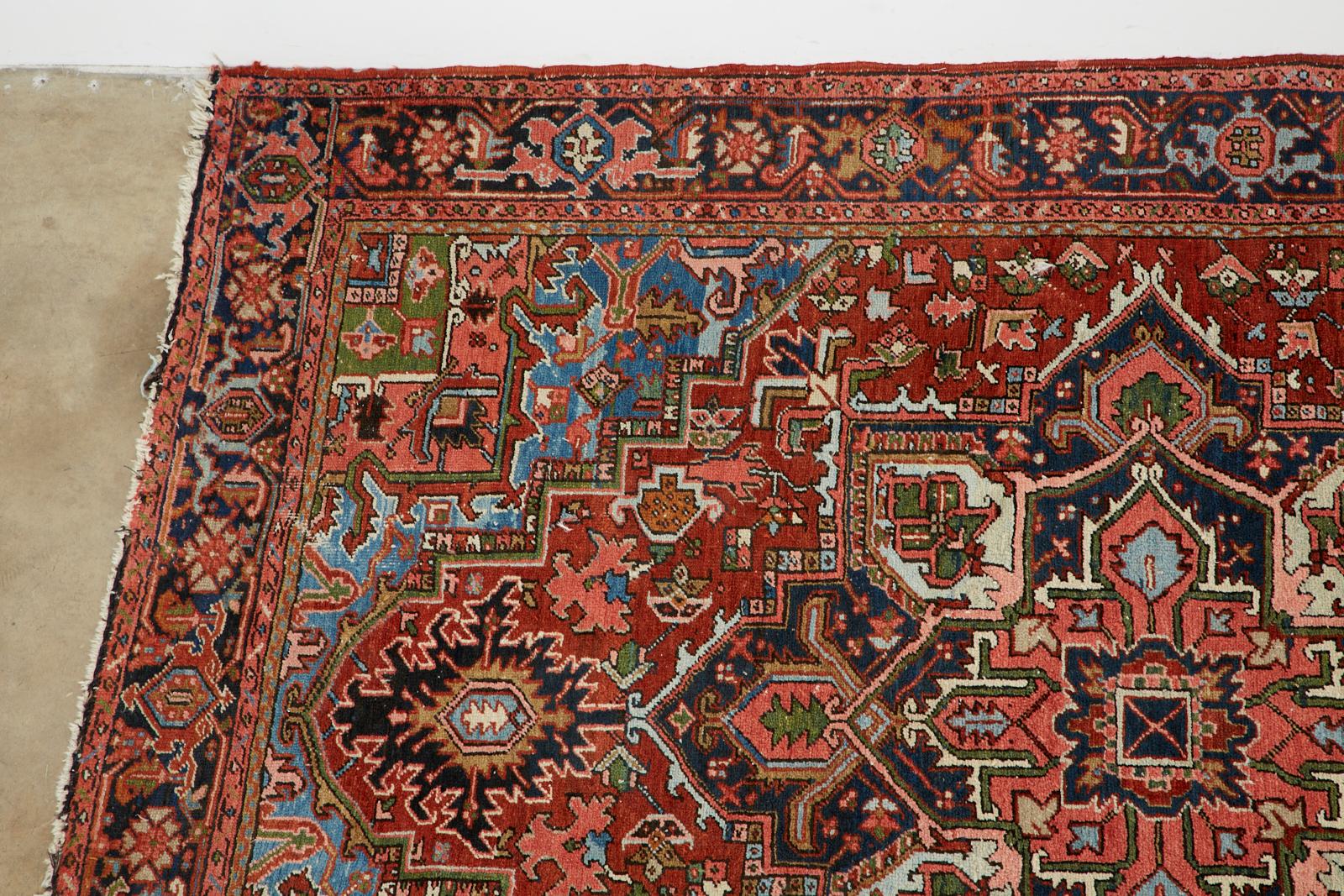 Semi Antique Persian Heriz Carpet In Good Condition For Sale In Rio Vista, CA