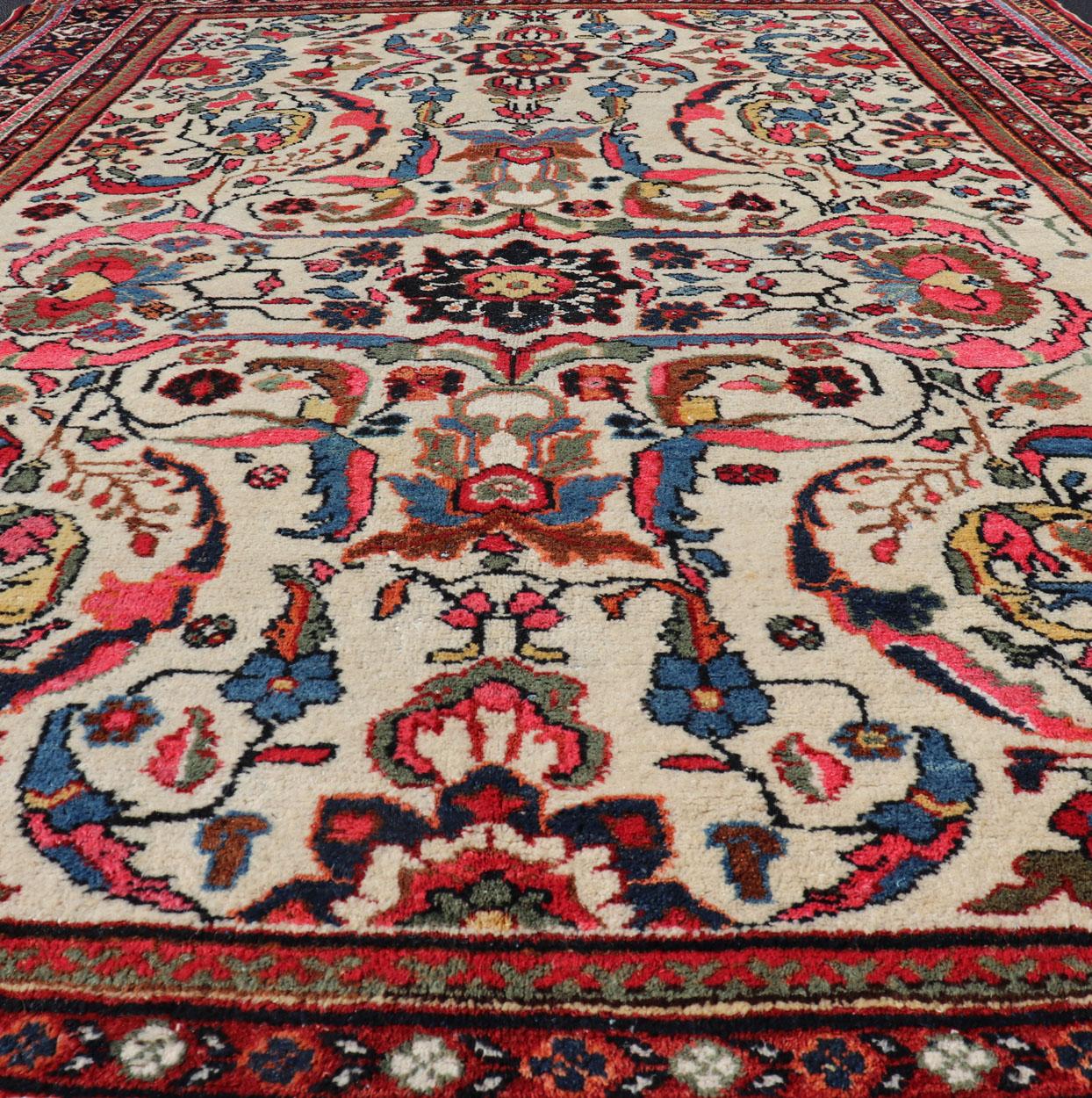Semi antiker persischer Mahal-Teppich mit Medaillonmuster und elfenbeinfarbenem Hintergrund im Angebot 4