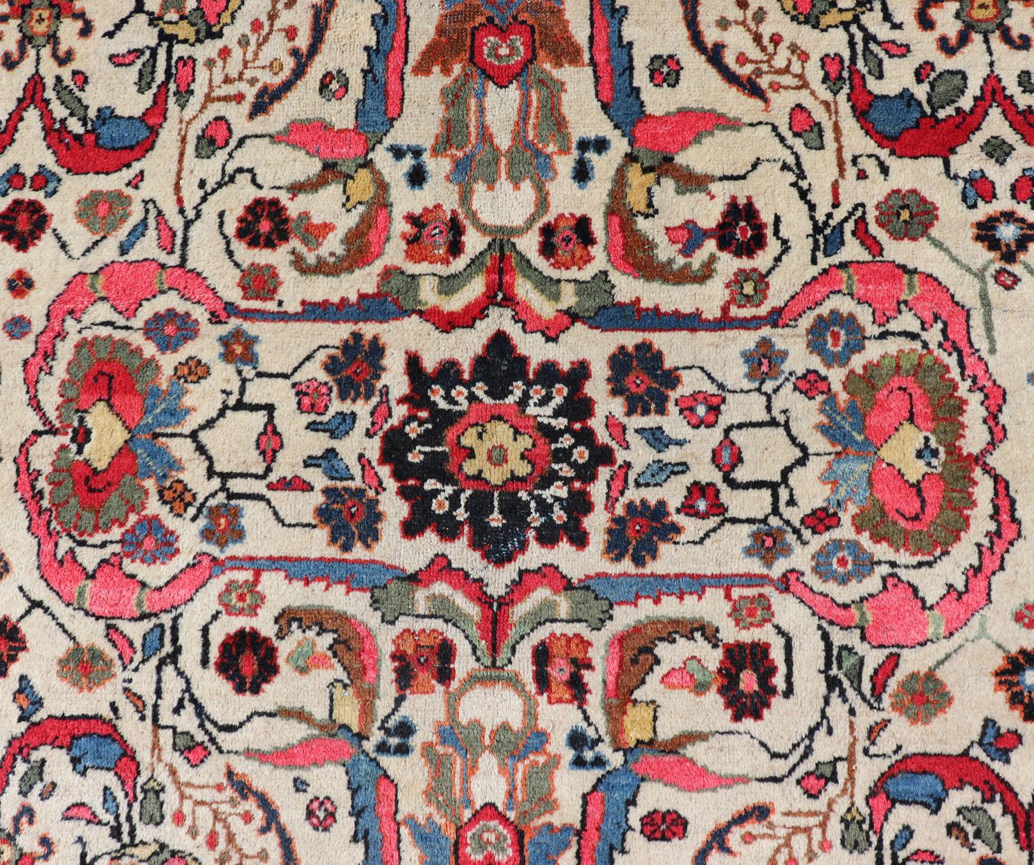 Semi antiker persischer Mahal-Teppich mit Medaillonmuster und elfenbeinfarbenem Hintergrund im Angebot 5
